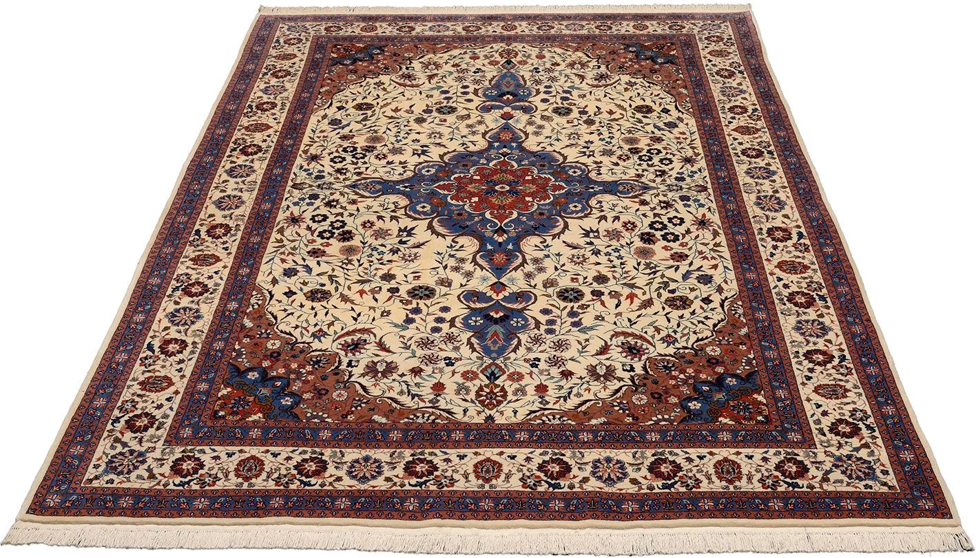 Alternative view of Isfahan Chinese Rug 186 × 278 cm in Wool, hand-knotted