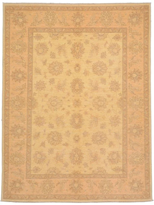 Ziegler Pakistani Rug 145 × 193 cm in Wool, hand-knotted