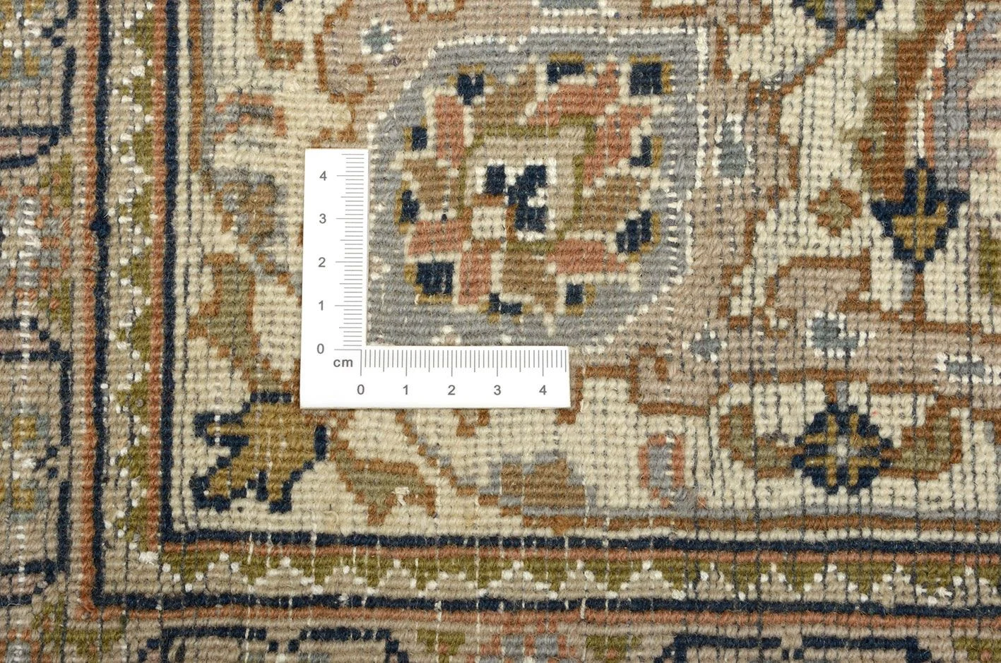 Alternative view of Hand-Knotted Tabriz Indian Rug, 252 × 354 cm, Wool