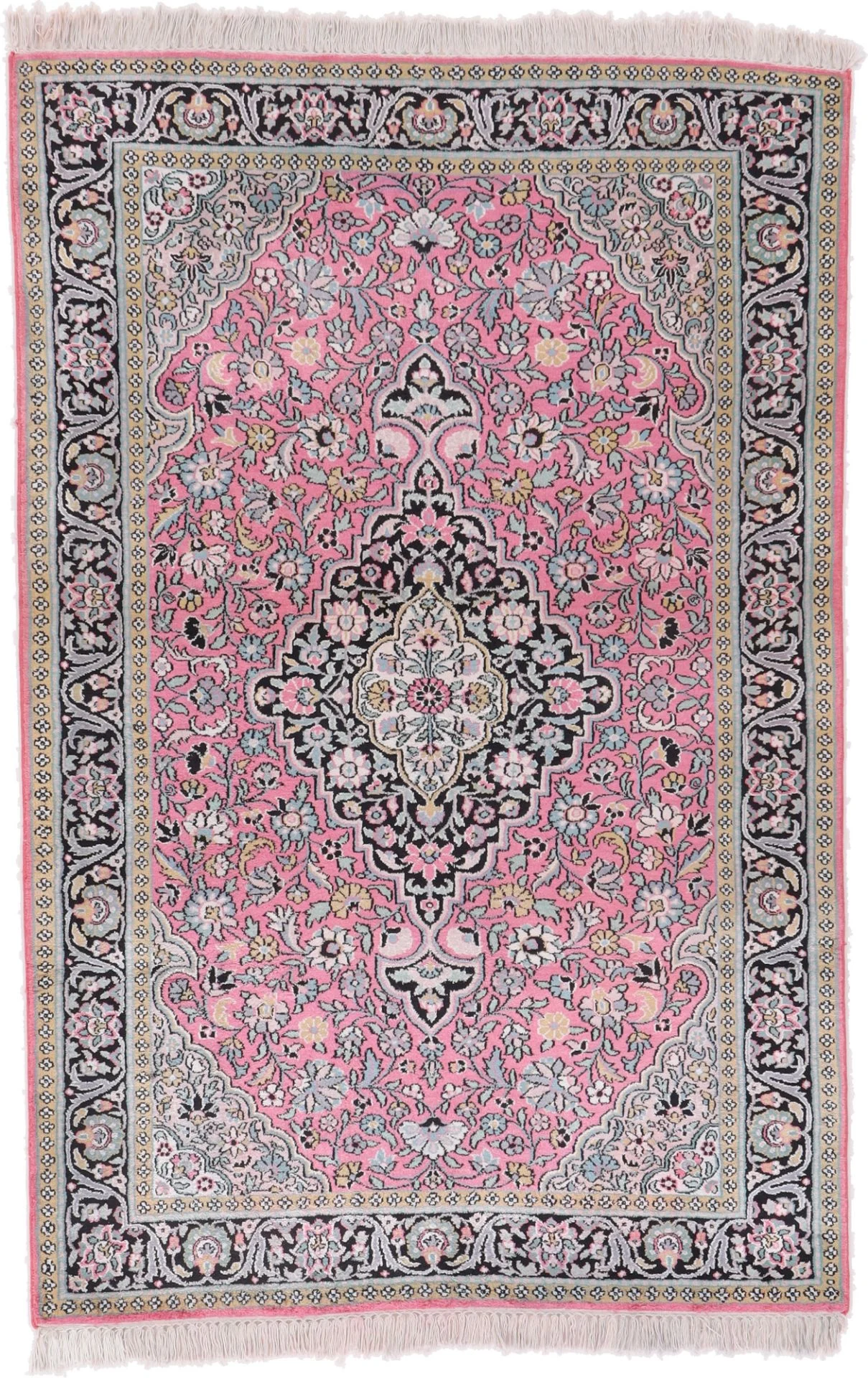 Wool Indian Rug 189 × 124 cm, hand-knotted