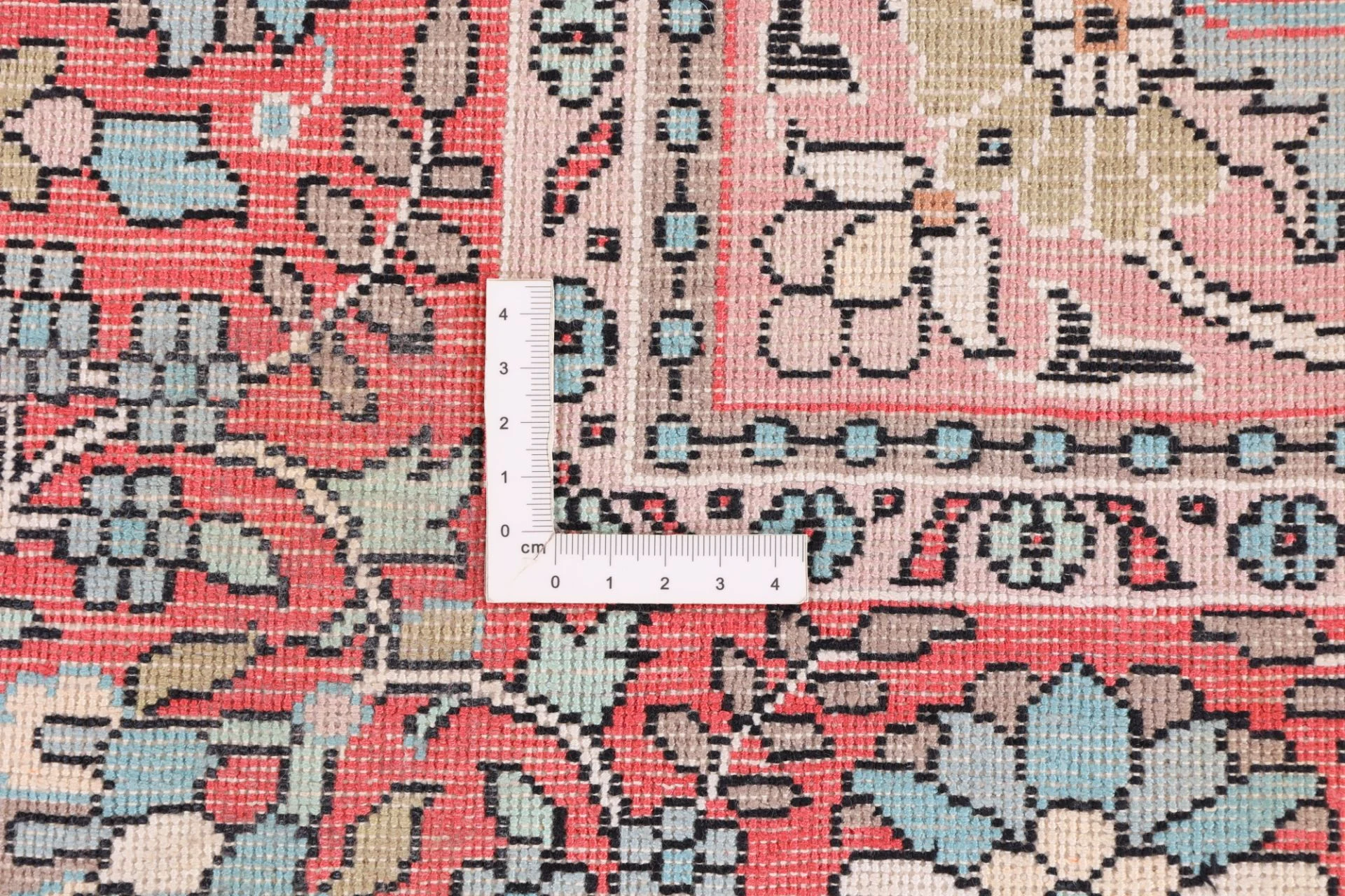 Indian Rug 182 × 122 cm in Wool, hand-knotted - Image 9