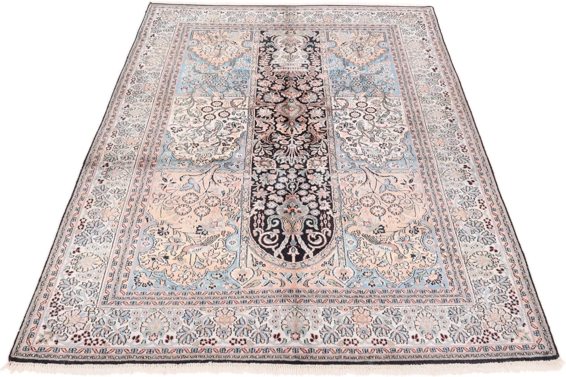 Alternative view of Wool Indian Rug 206 × 150 cm, hand-knotted