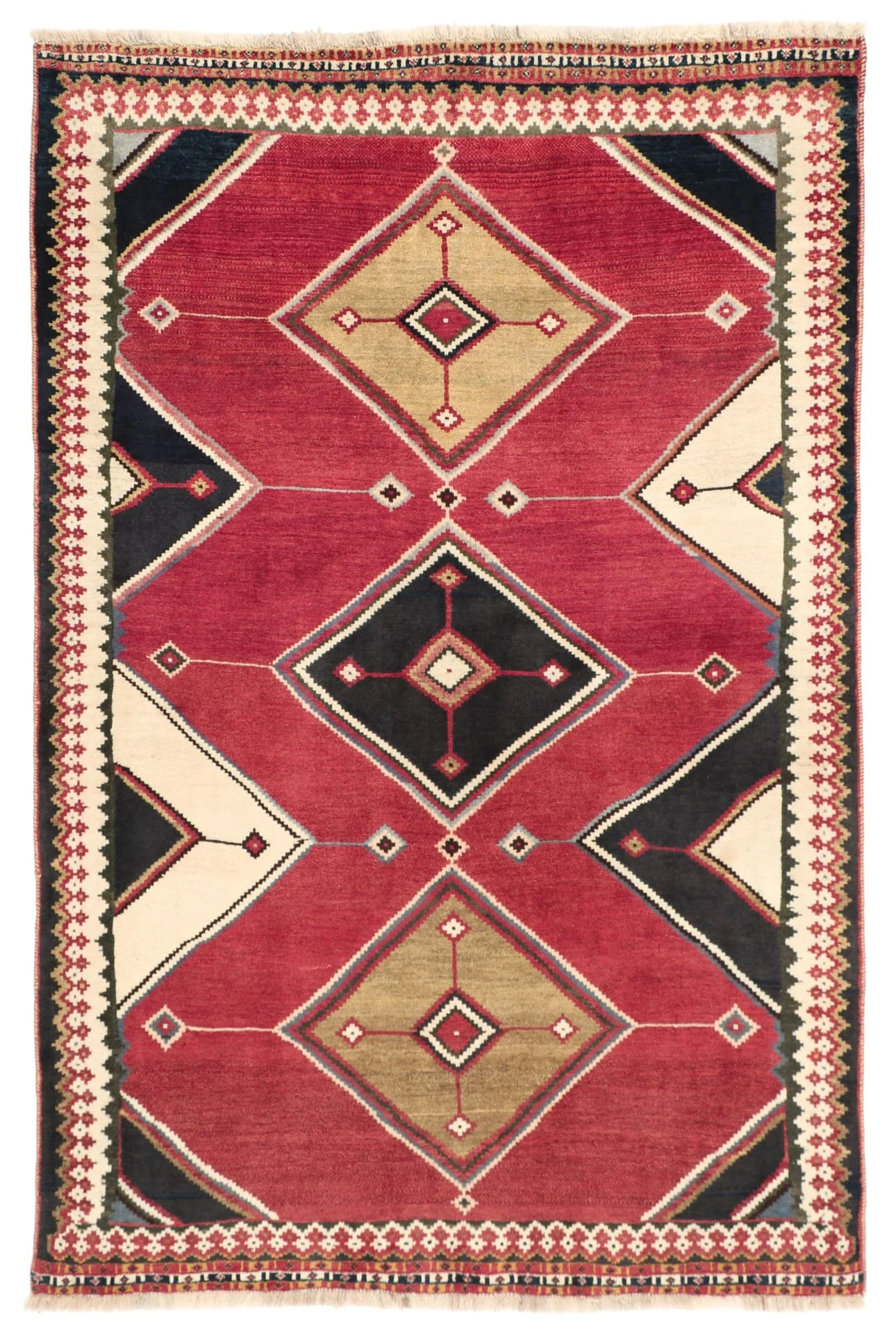 Qashqai Persian Rug 138 × 207 cm in Wool, hand-knotted