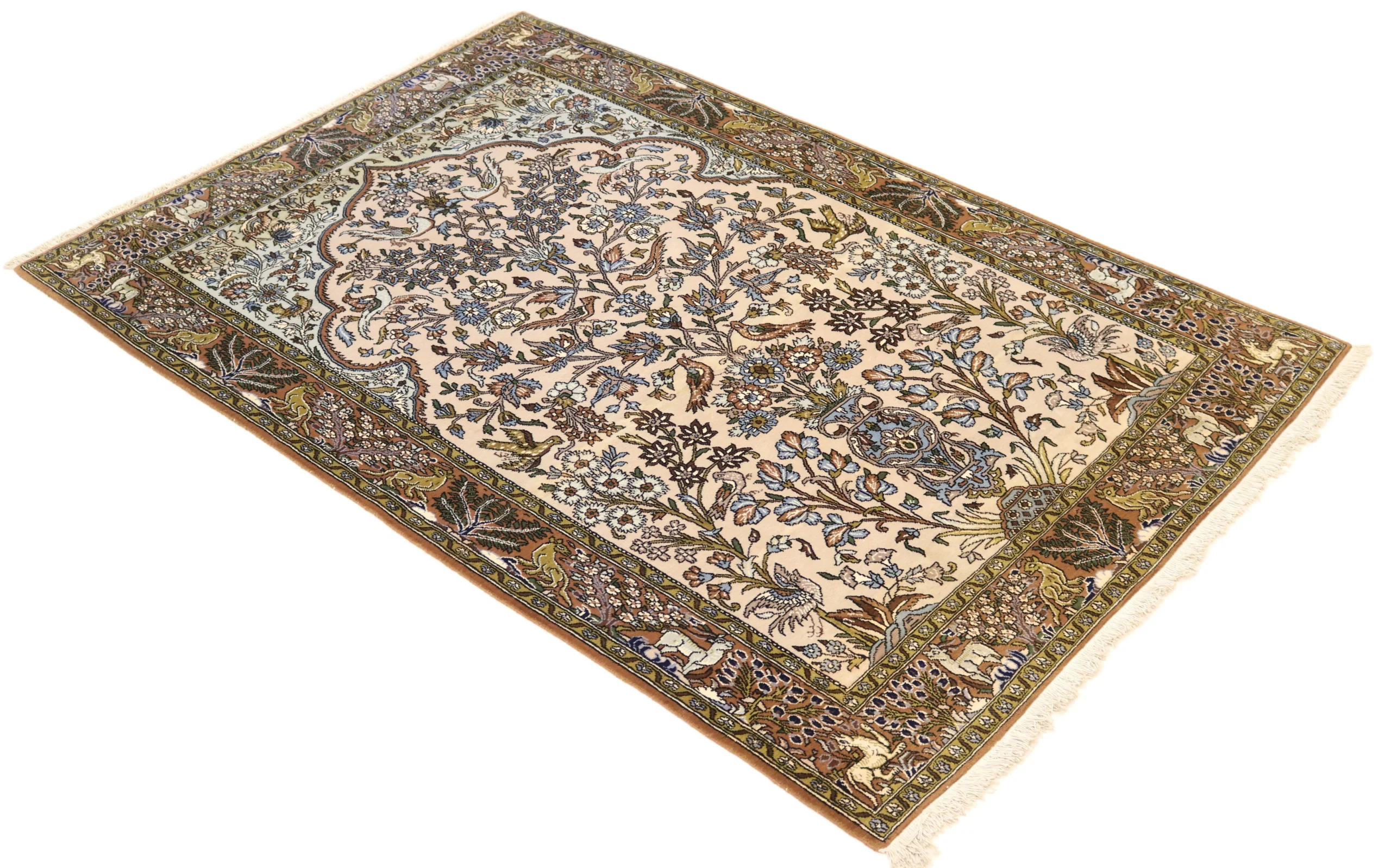 Qom Persian Rug 214 × 140 cm in Wool, hand-knotted - Image 3