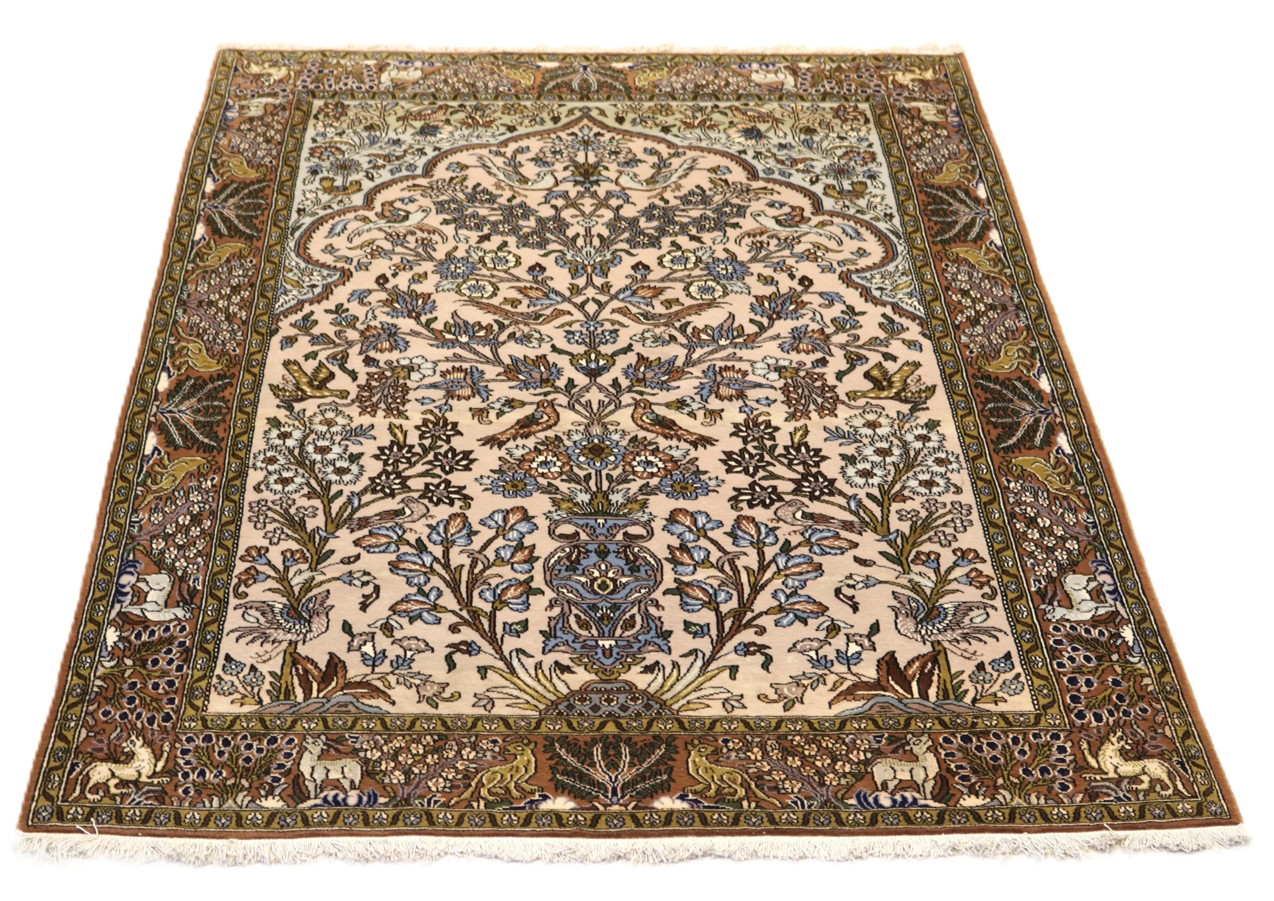 Qom Persian Rug 214 × 140 cm in Wool, hand-knotted - Image 5