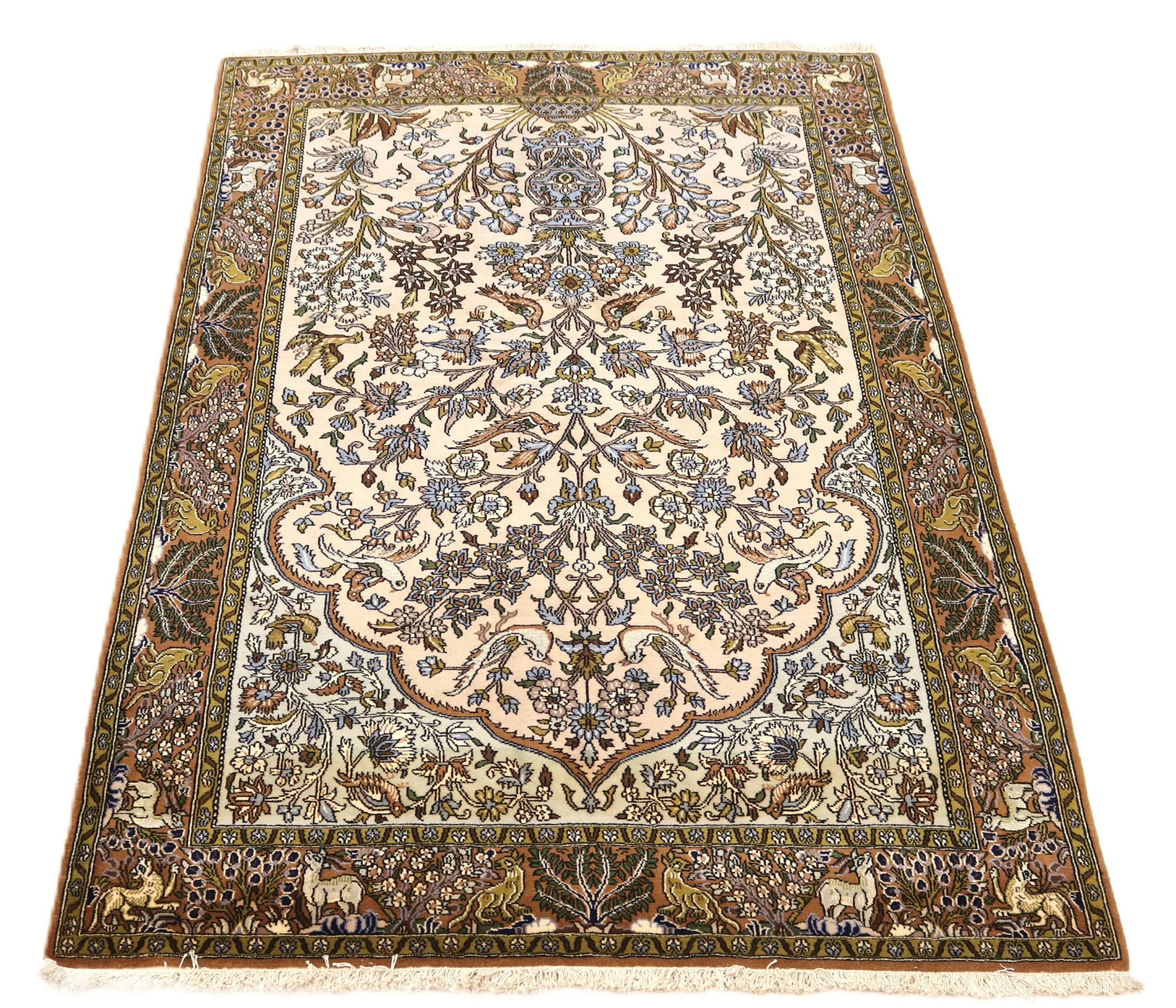 Qom Persian Rug 214 × 140 cm in Wool, hand-knotted - Image 11