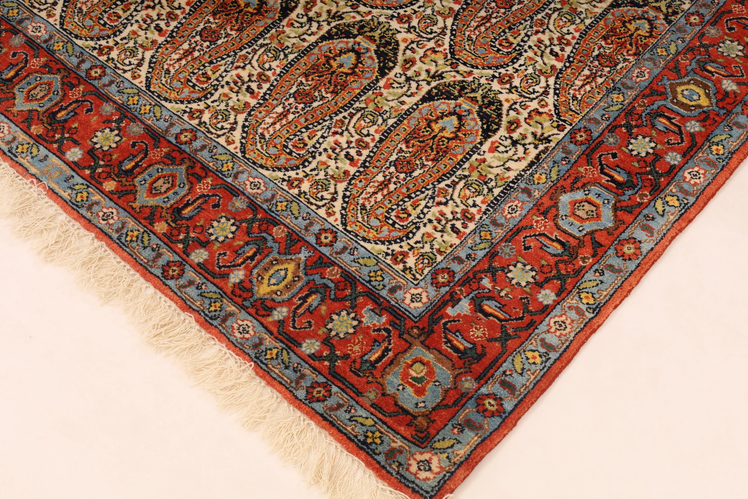 Senneh Persian Rug 176 × 117 cm in Wool & Silk, hand-knotted - Image 7