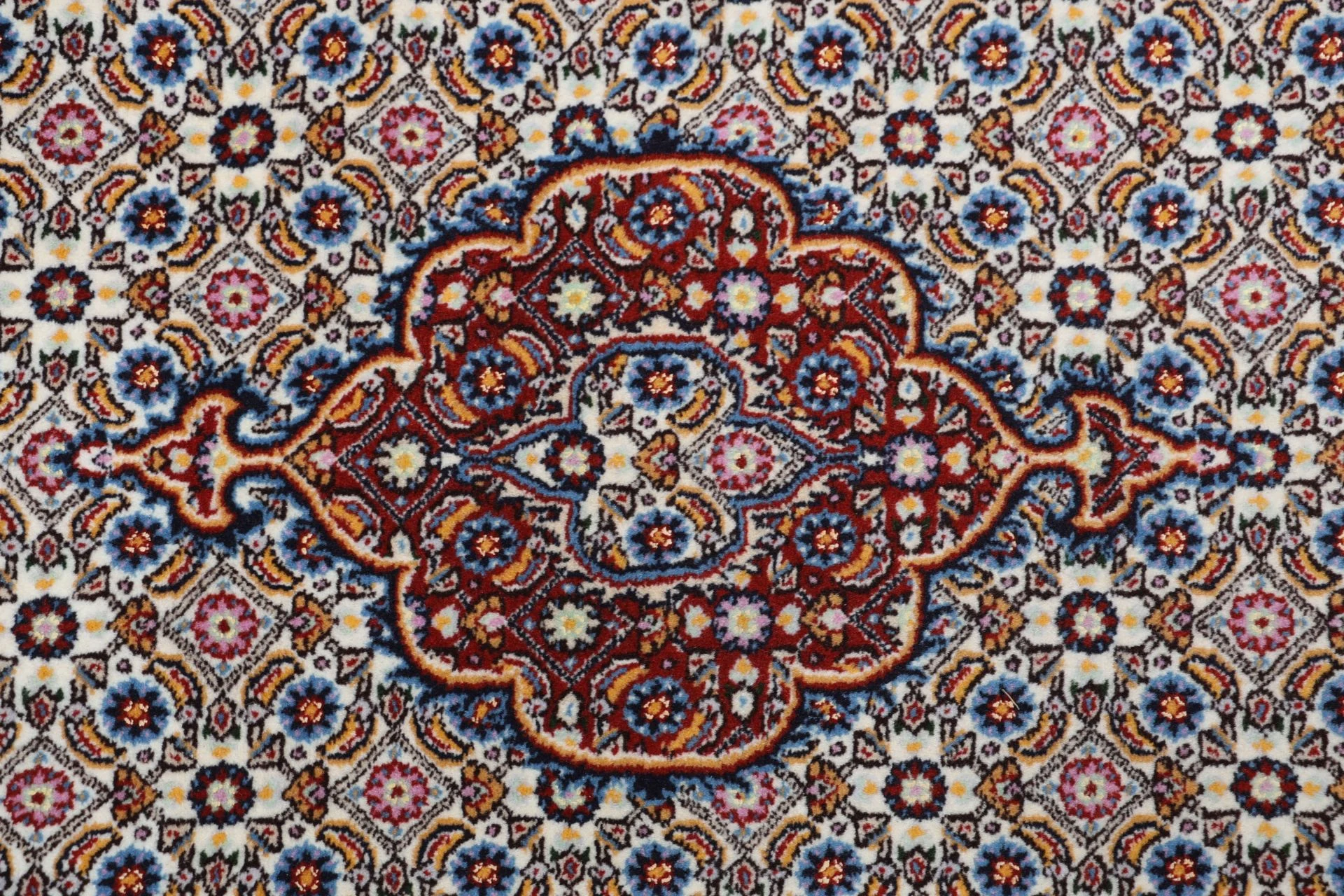 Hand-Knotted Moud Persian Rug, 82 × 402 cm, Wool - Image 9