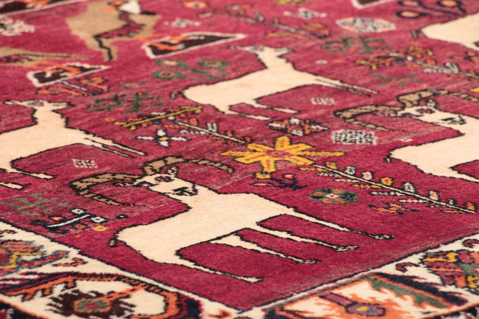 Qashqai Persian Rug 120 × 220 cm in Wool, hand-knotted - Image 5