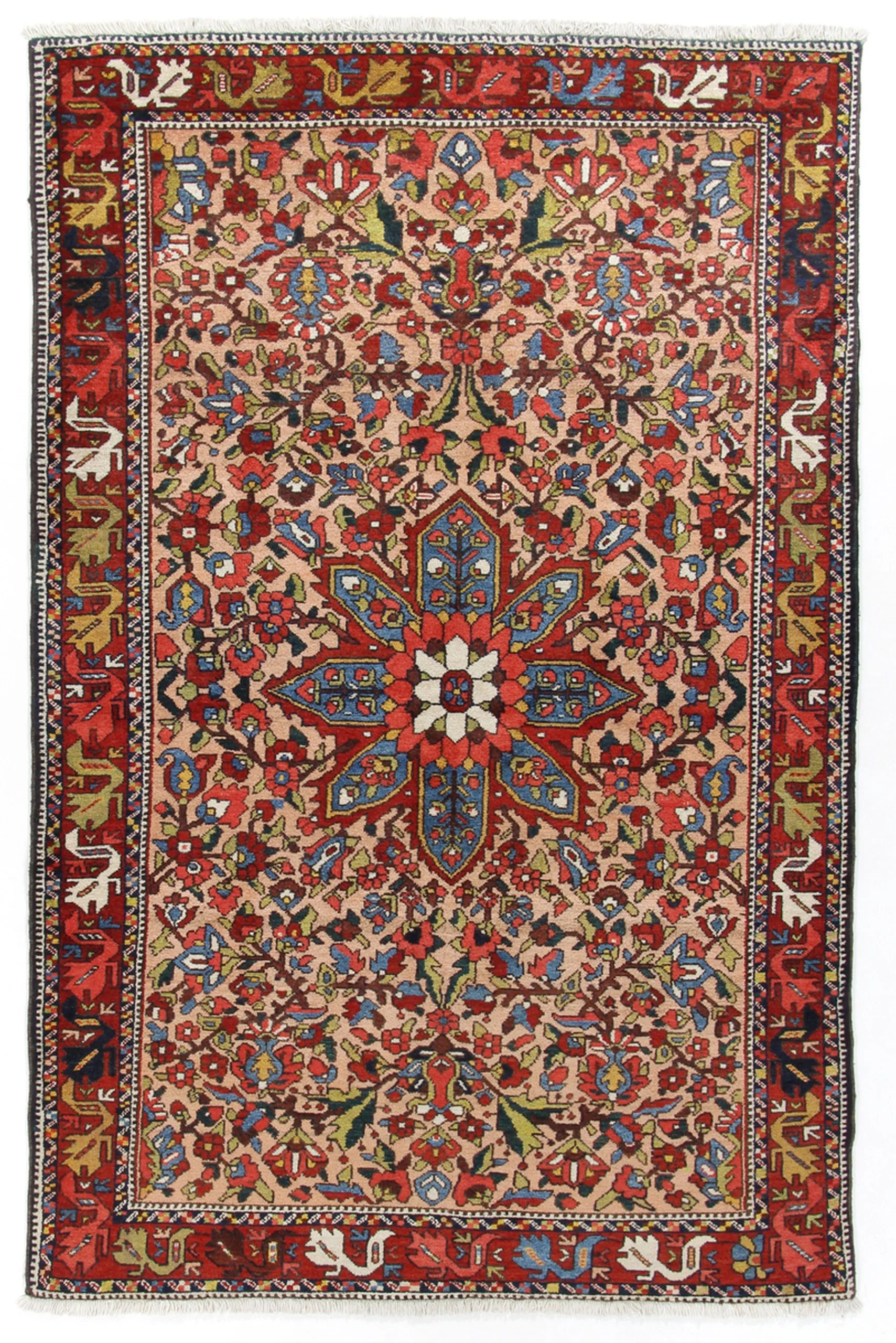 Wool Bakhtiari Persian Rug 143 × 221 cm, hand-knotted