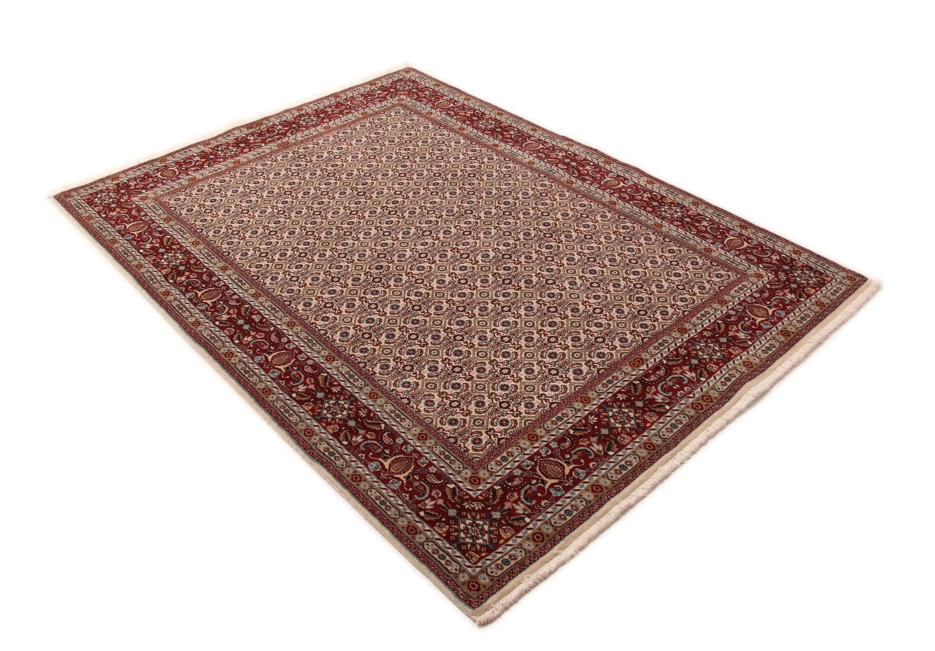 Alternative view of Moud Persian Rug 150 × 203 cm in Wool, hand-knotted