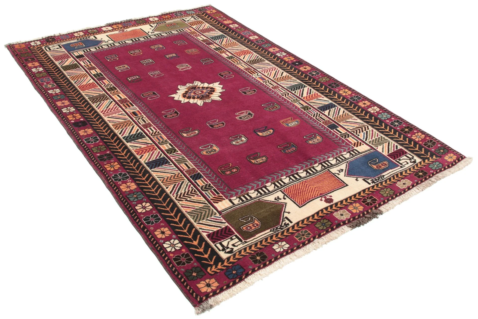 Alternative view of Wool Qashqai Persian Rug 122 × 180 cm, hand-knotted