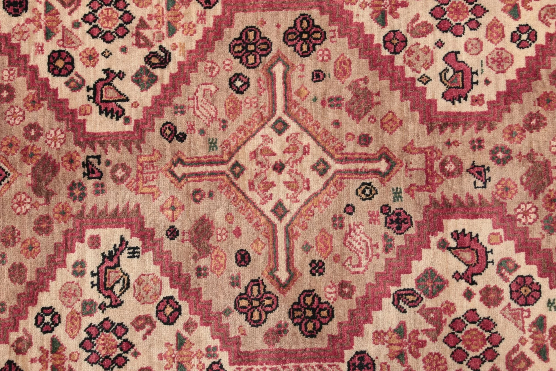 Hand-Knotted Qashqai Persian Rug, 81 × 254 cm, Wool - Image 3