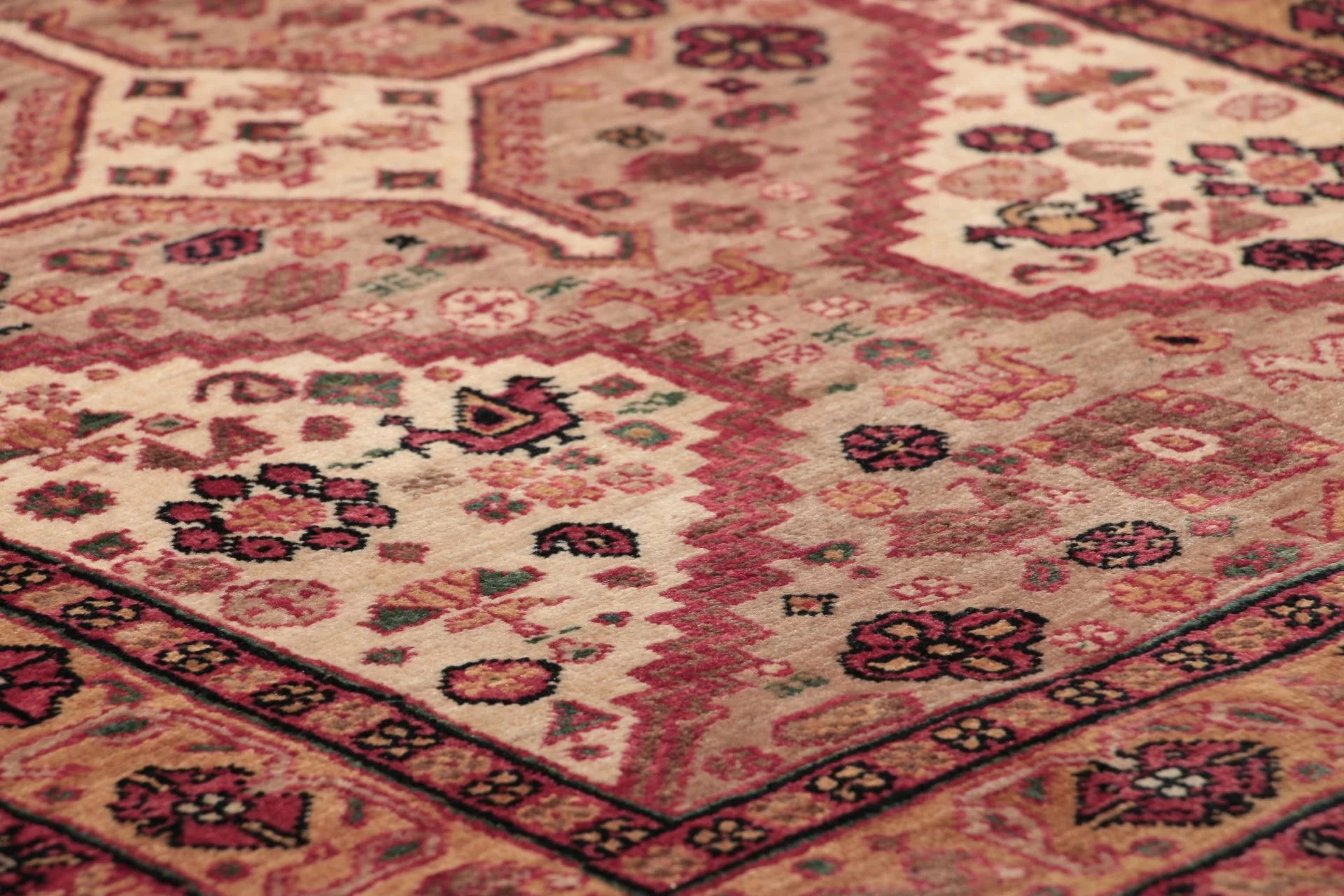 Hand-Knotted Qashqai Persian Rug, 81 × 254 cm, Wool - Image 4