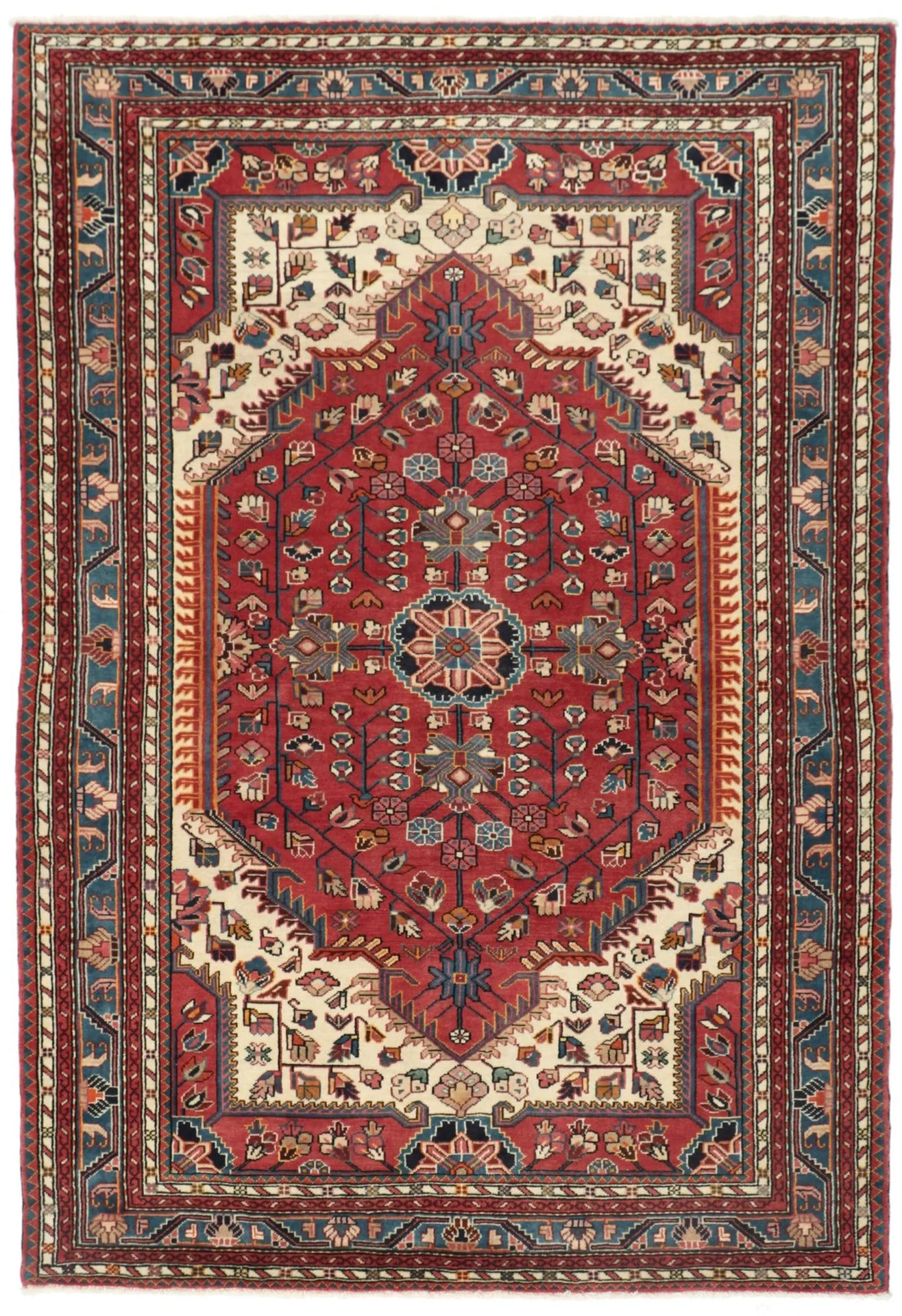 Persian Rug 156 × 228 cm in Wool, hand-knotted