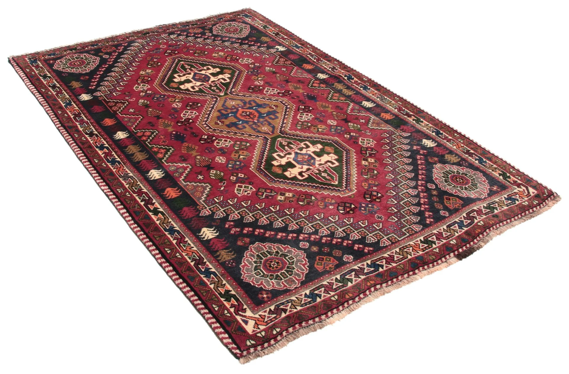 Alternative view of Qashqai Persian Rug 120 × 170 cm in Wool, hand-knotted