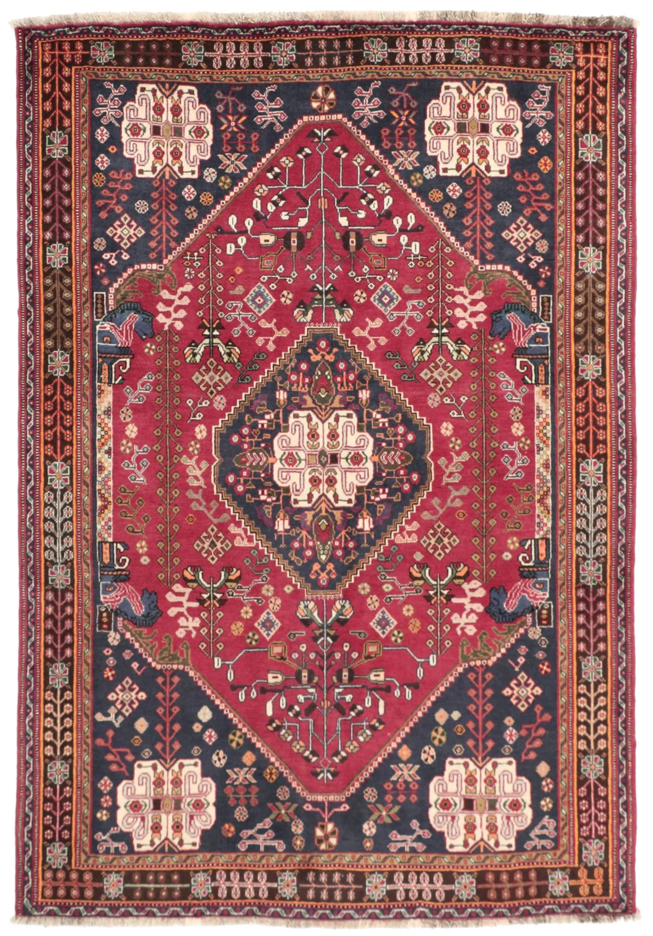 Qashqai Persian Rug 137 × 195 cm in Wool, hand-knotted