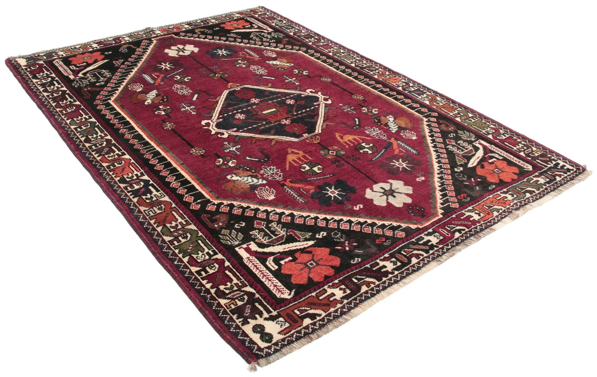Alternative view of Qashqai Persian Rug 125 × 170 cm in Wool, hand-knotted