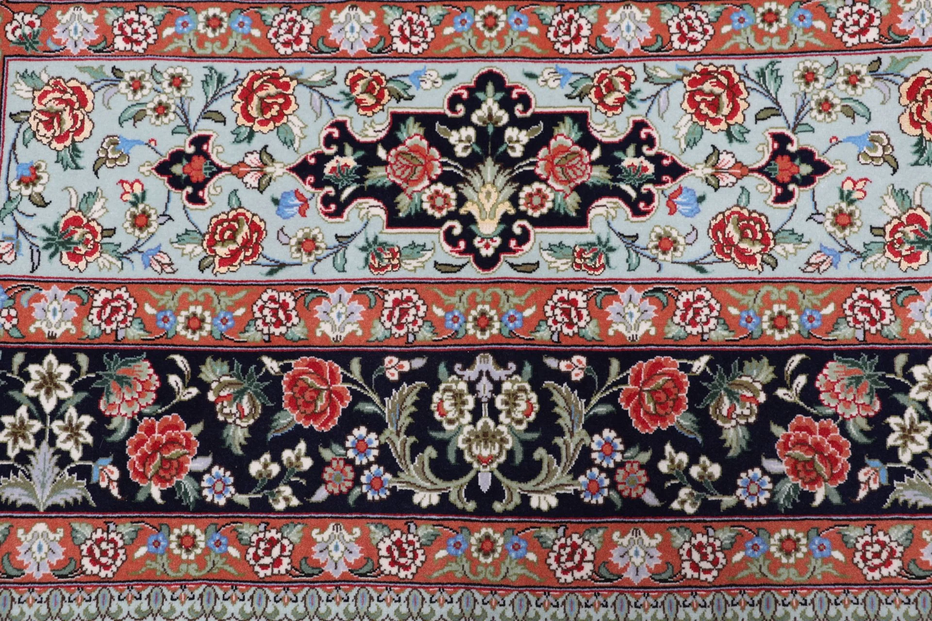 Qom Persian Rug 152 × 232 cm in Wool, hand-knotted - Image 8