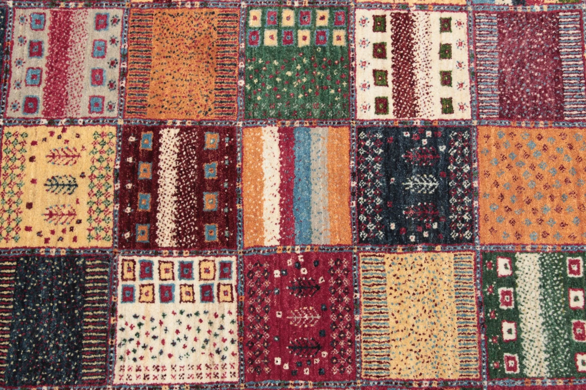Wool Loribaft Indian Rug 124 × 189 cm, hand-knotted - Image 3