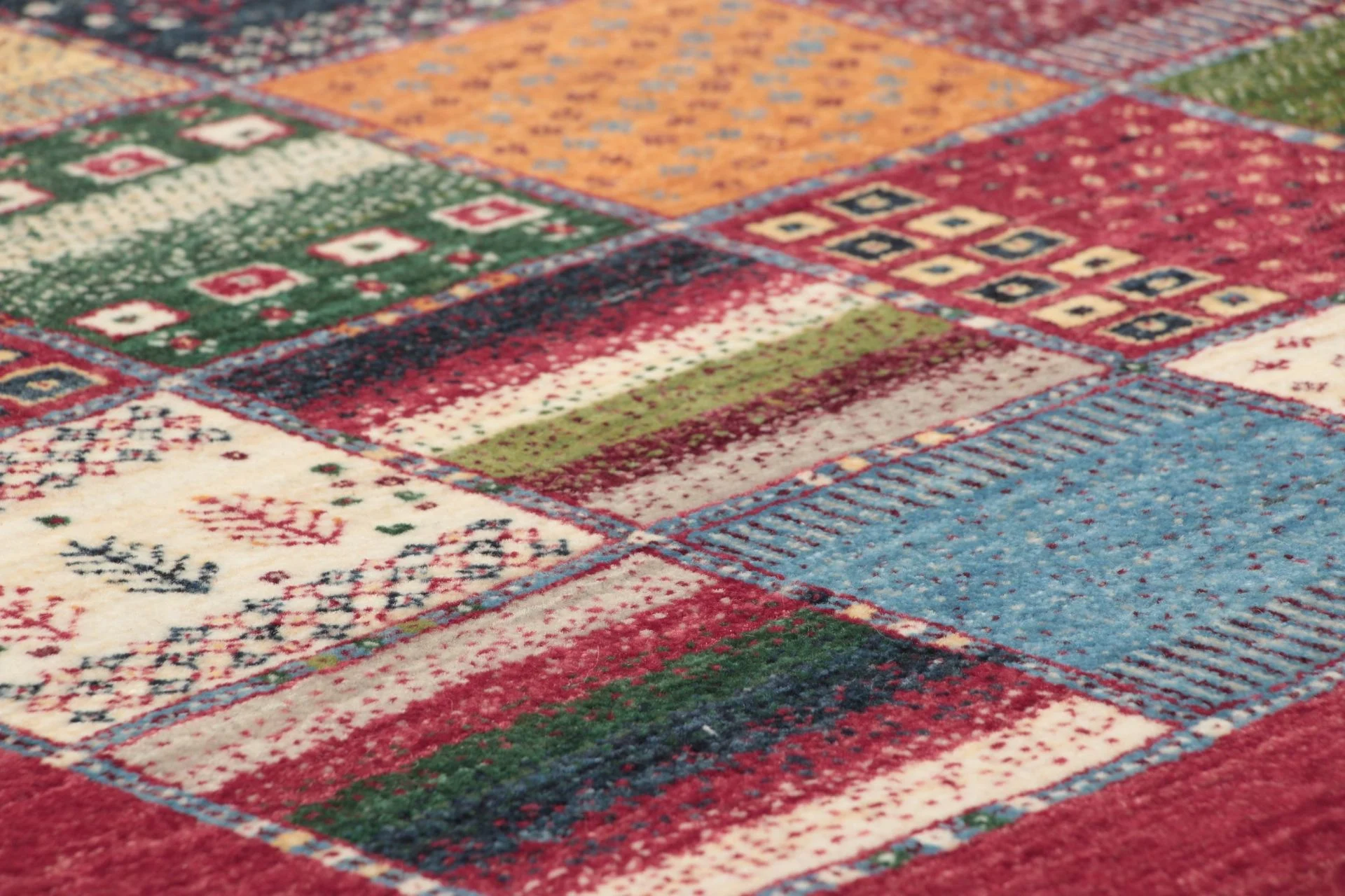 Wool Loribaft Indian Rug 124 × 189 cm, hand-knotted - Image 4