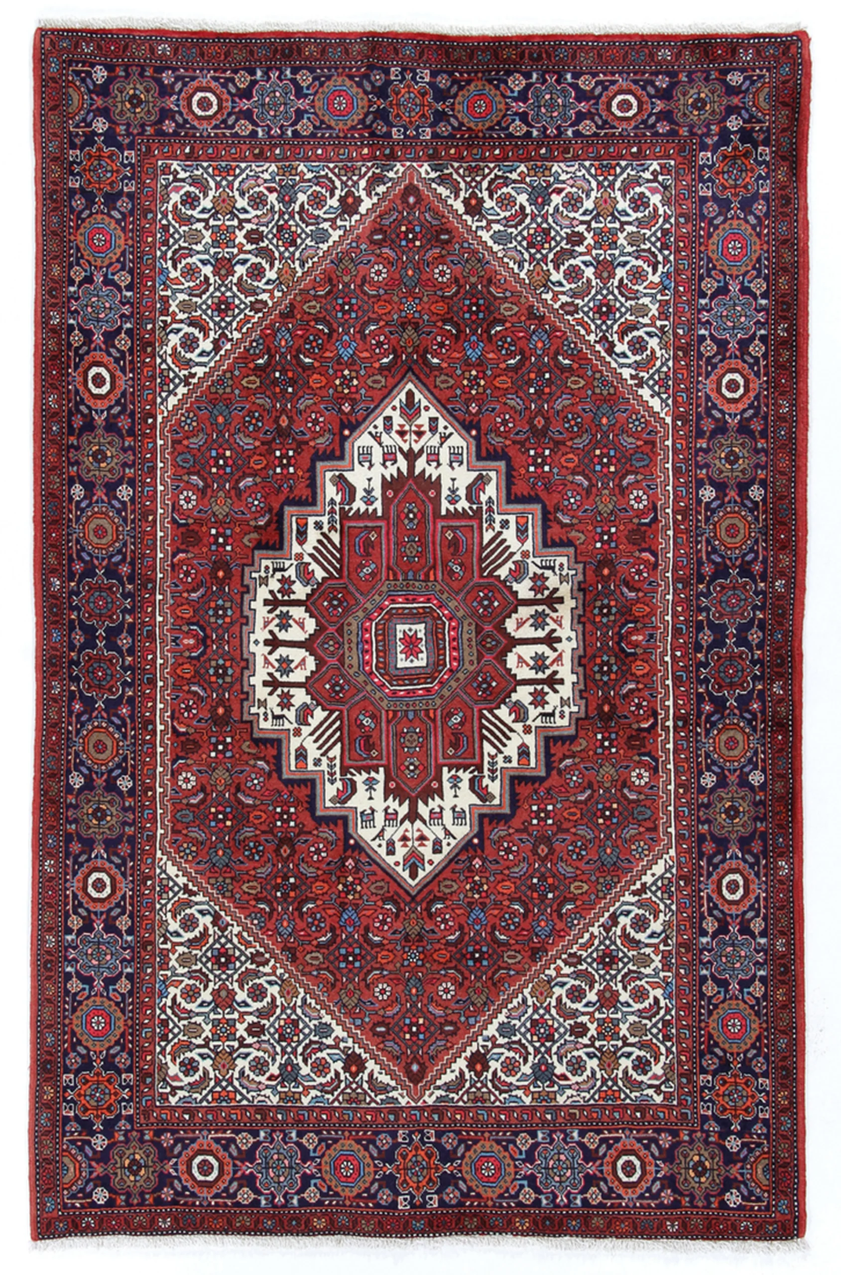 Persian Rug 125 × 192 cm in Wool, hand-knotted