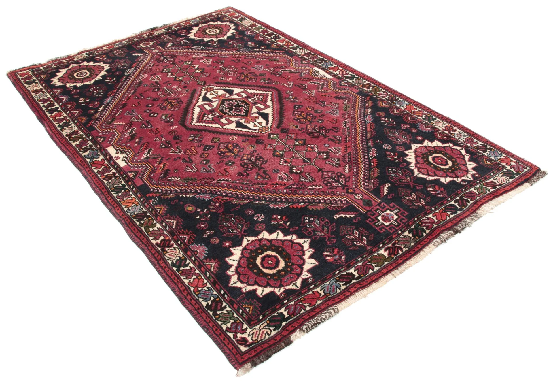 Alternative view of Qashqai Persian Rug 117 × 180 cm in Wool, hand-knotted