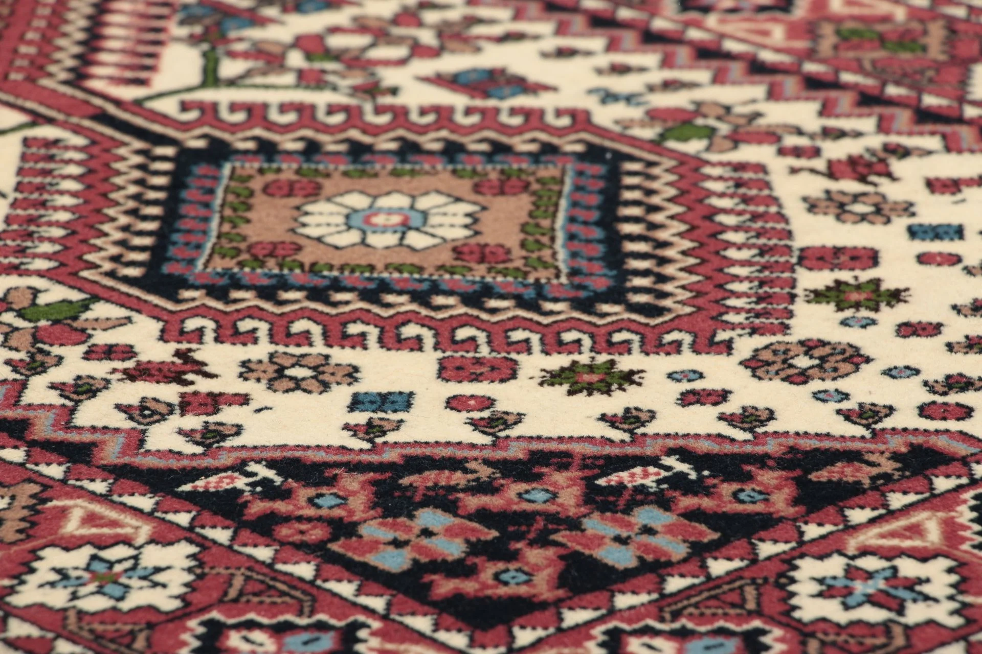 Hand-Knotted Persian Rug, 74 × 291 cm, Wool - Image 4