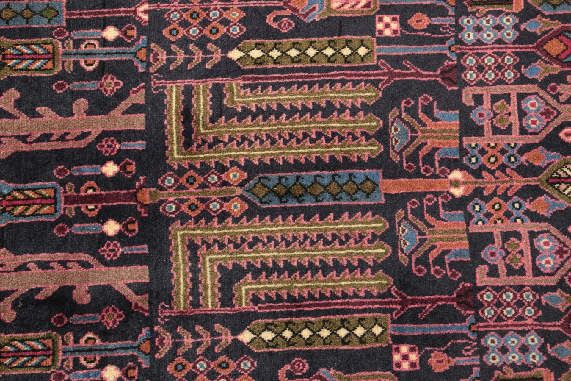 Hand-Knotted Persian Rug, 152 × 230 cm, Wool - Image 3