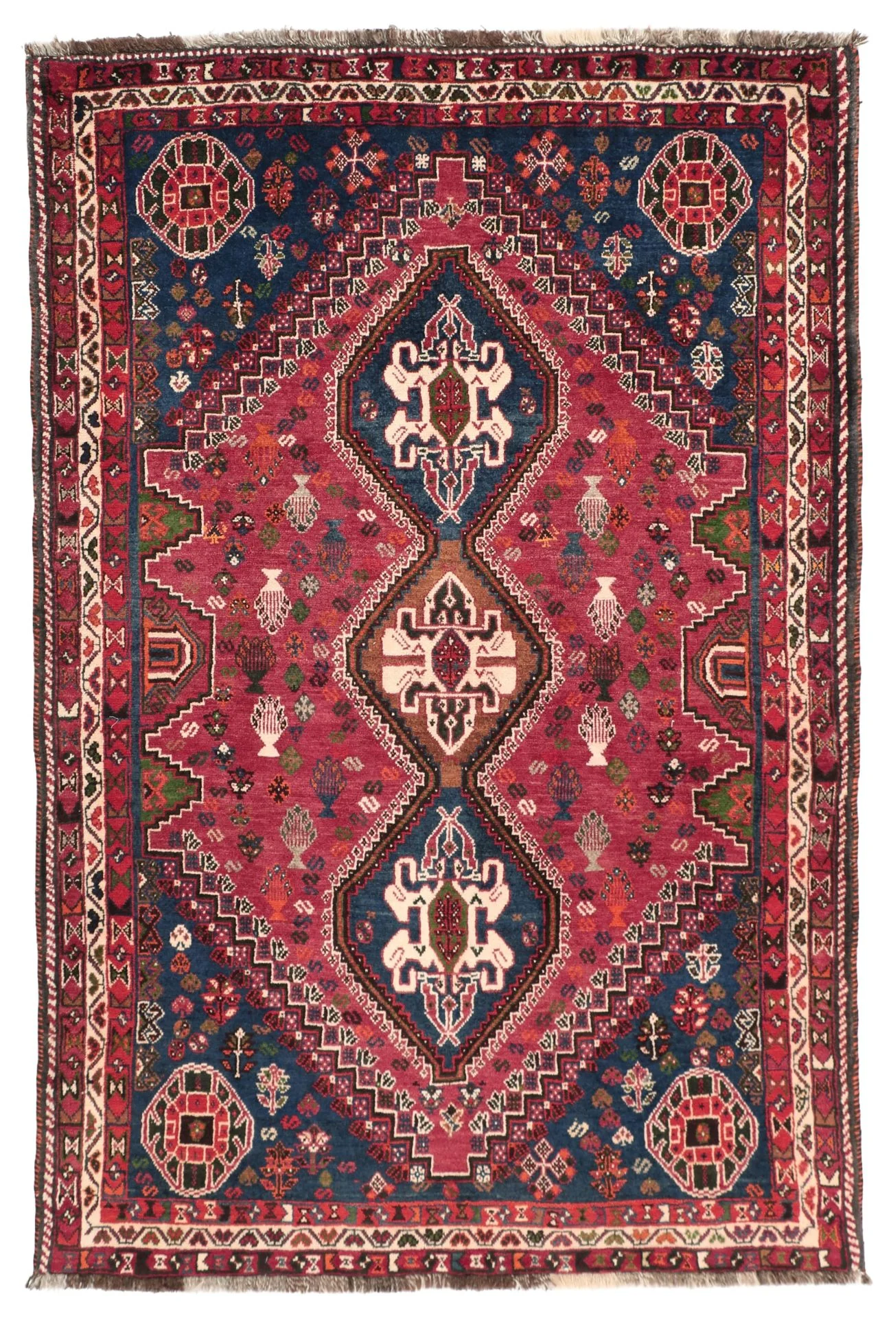 Wool Qashqai Persian Rug 125 × 186 cm, hand-knotted