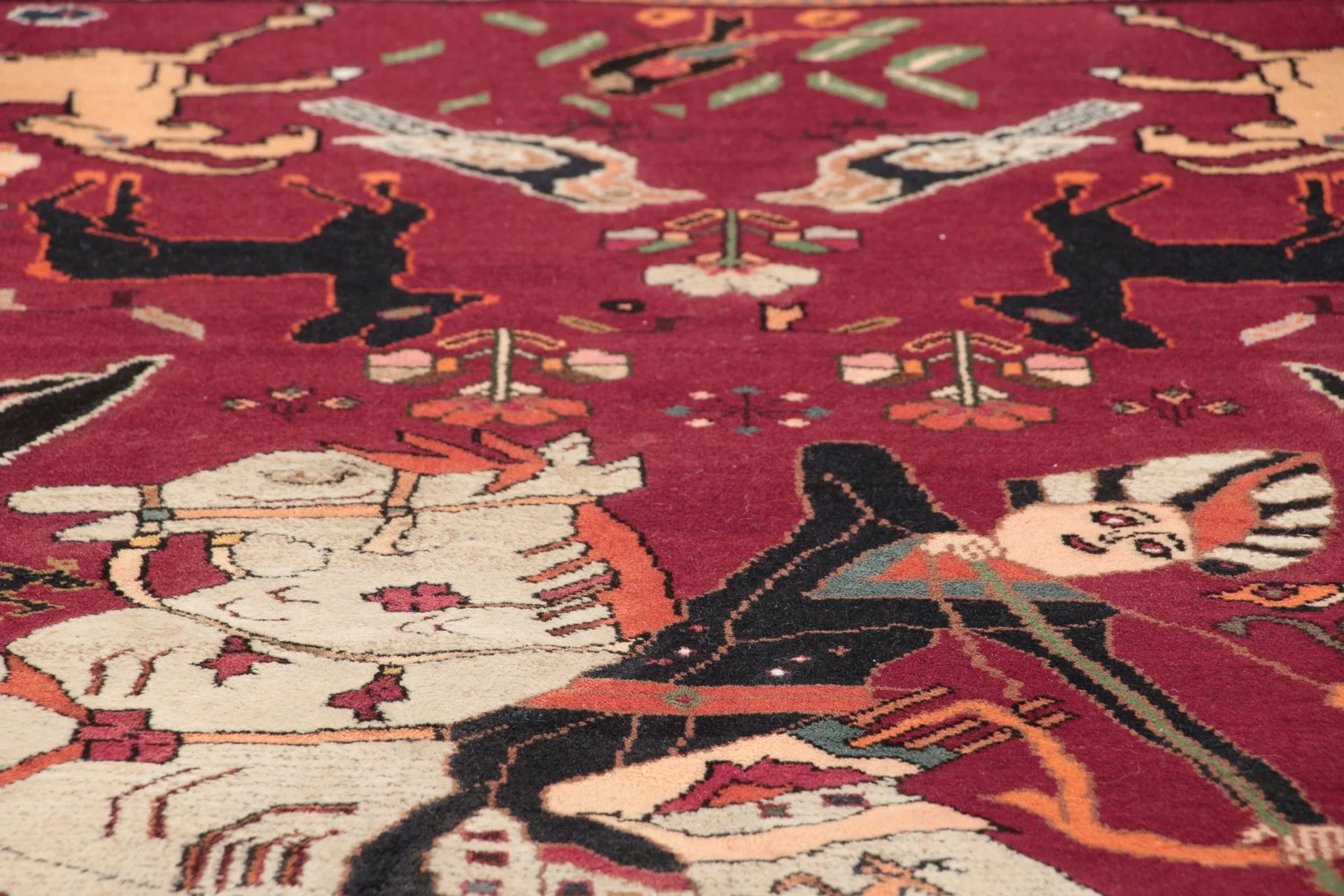 Hand-Knotted Qashqai Persian Rug, 130 × 217 cm, Wool - Image 4