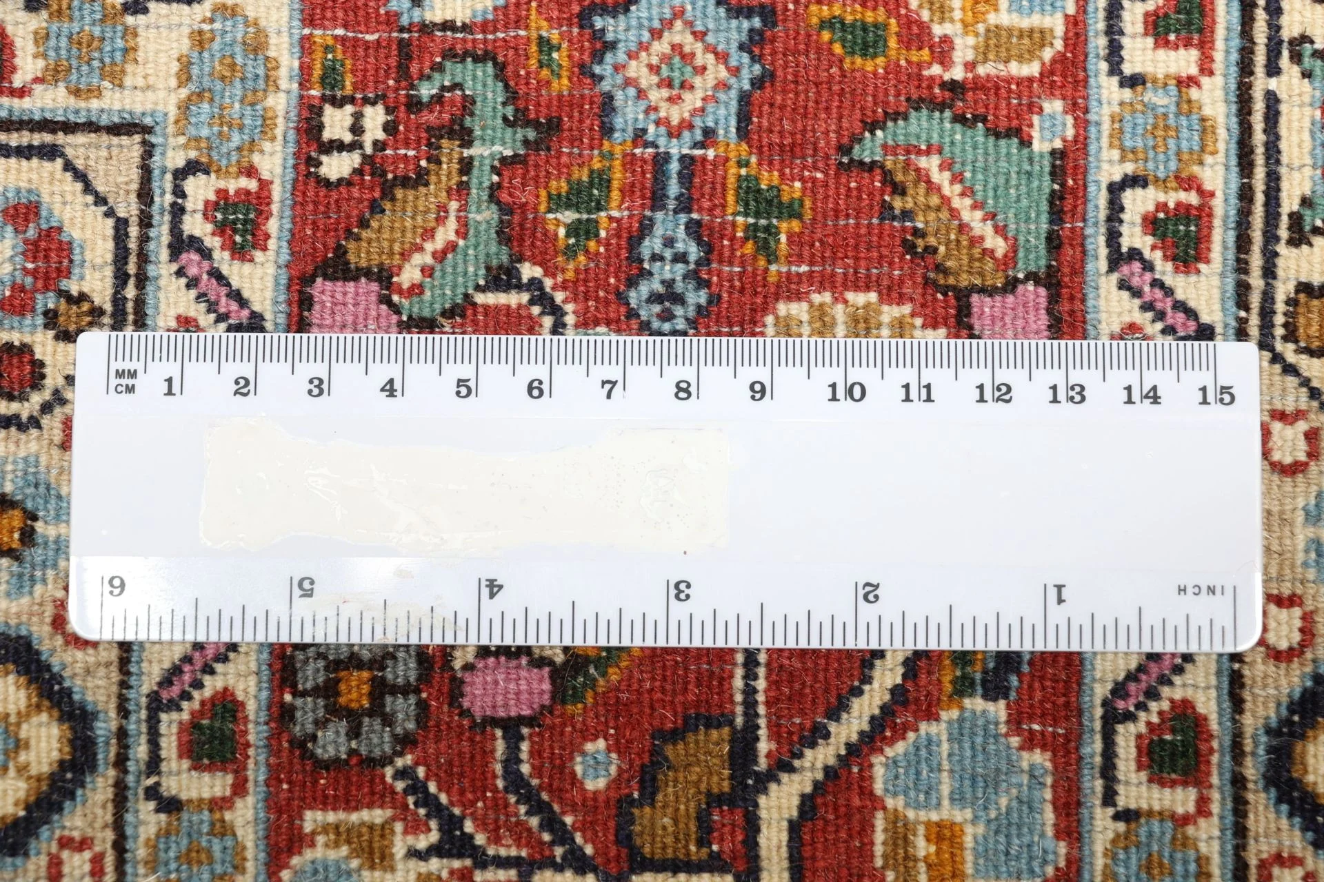 Moud Persian Rug 160 × 235 cm in Wool, hand-knotted - Image 11