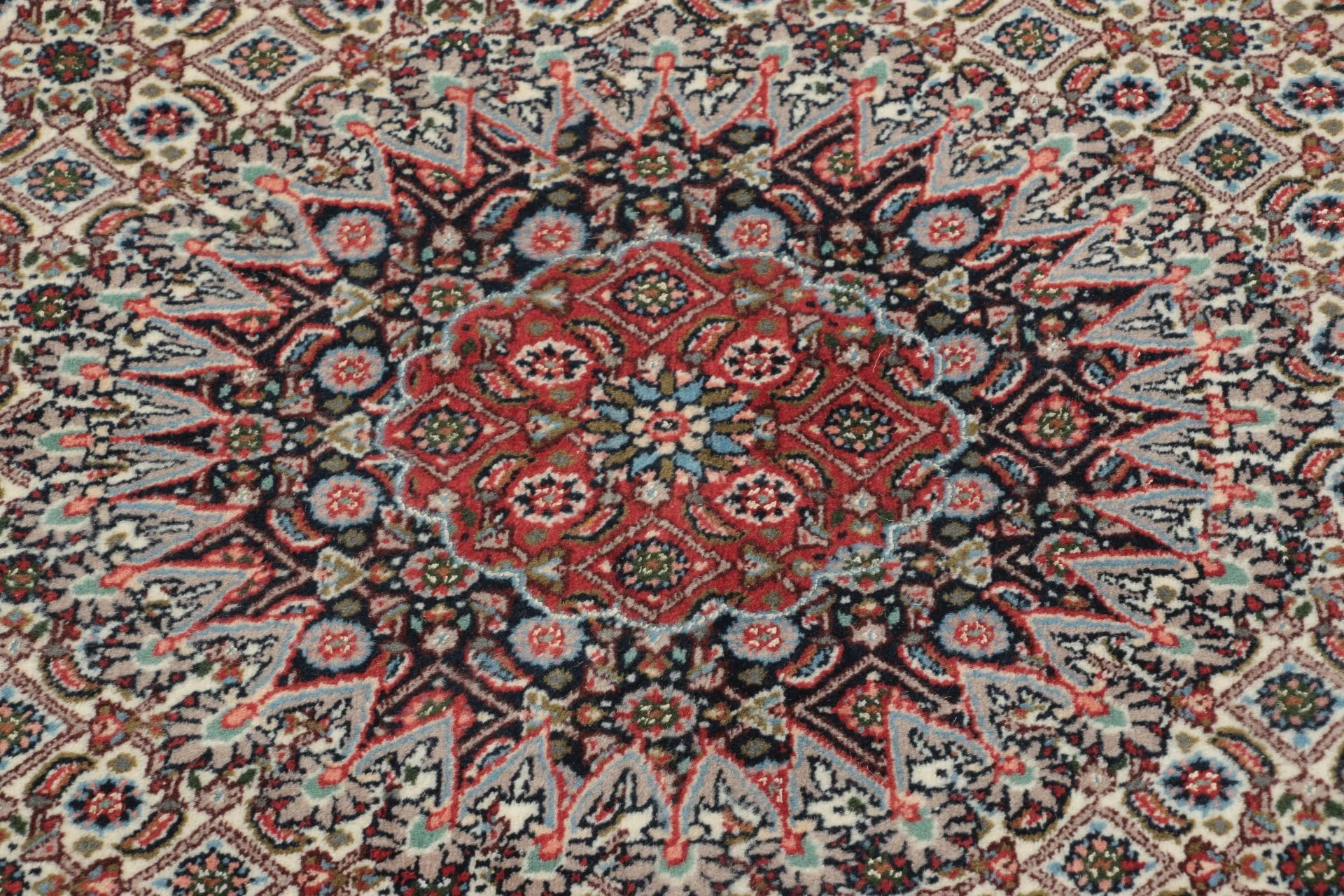 Wool Moud Persian Rug 140 × 202 cm, hand-knotted - Image 3