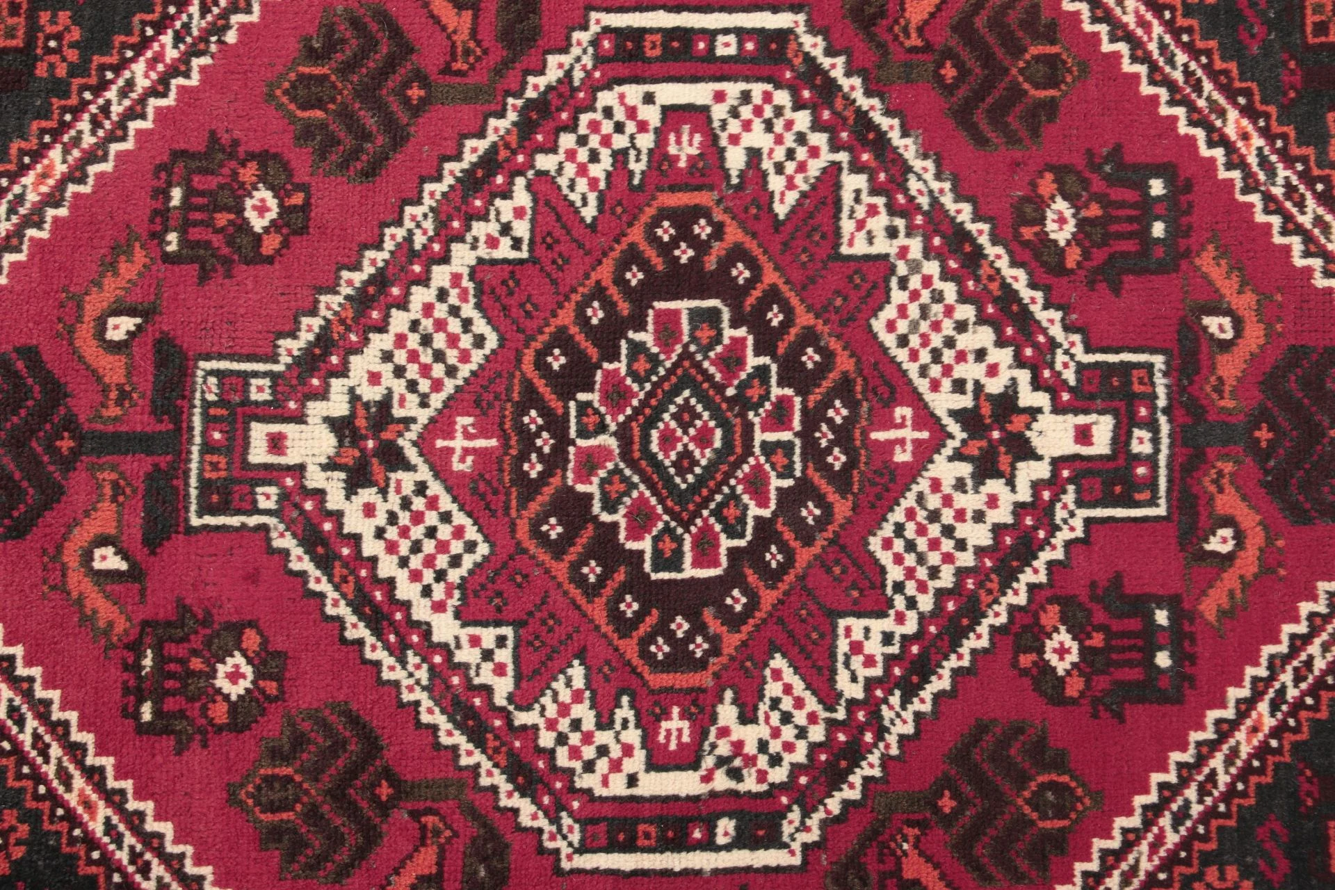 Qashqai Persian Rug 116 × 180 cm in Wool, hand-knotted - Image 3