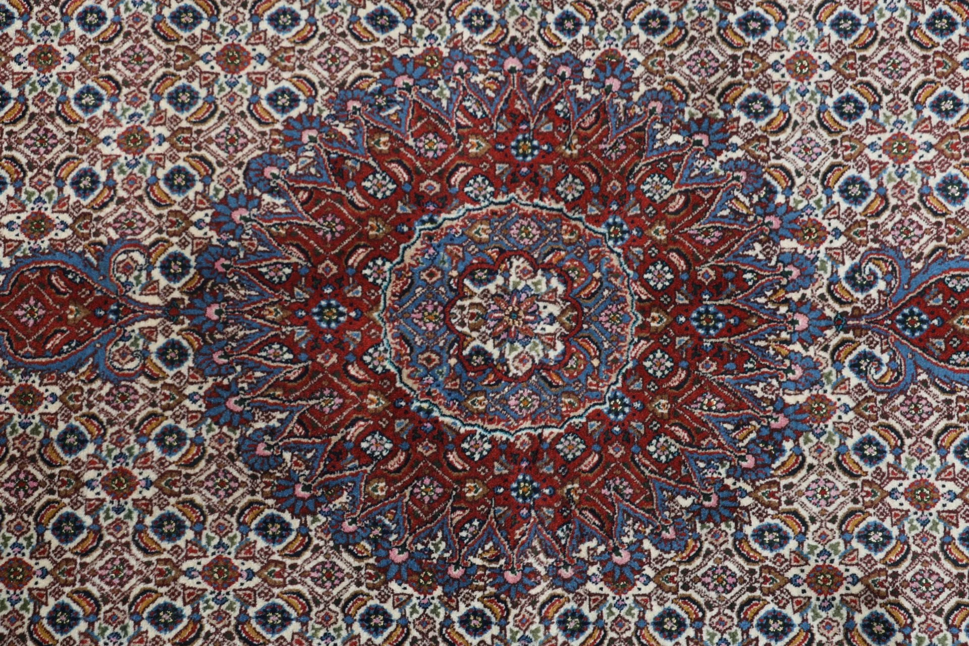 Hand-Knotted Moud Persian Rug, 165 × 222 cm, Wool - Image 9