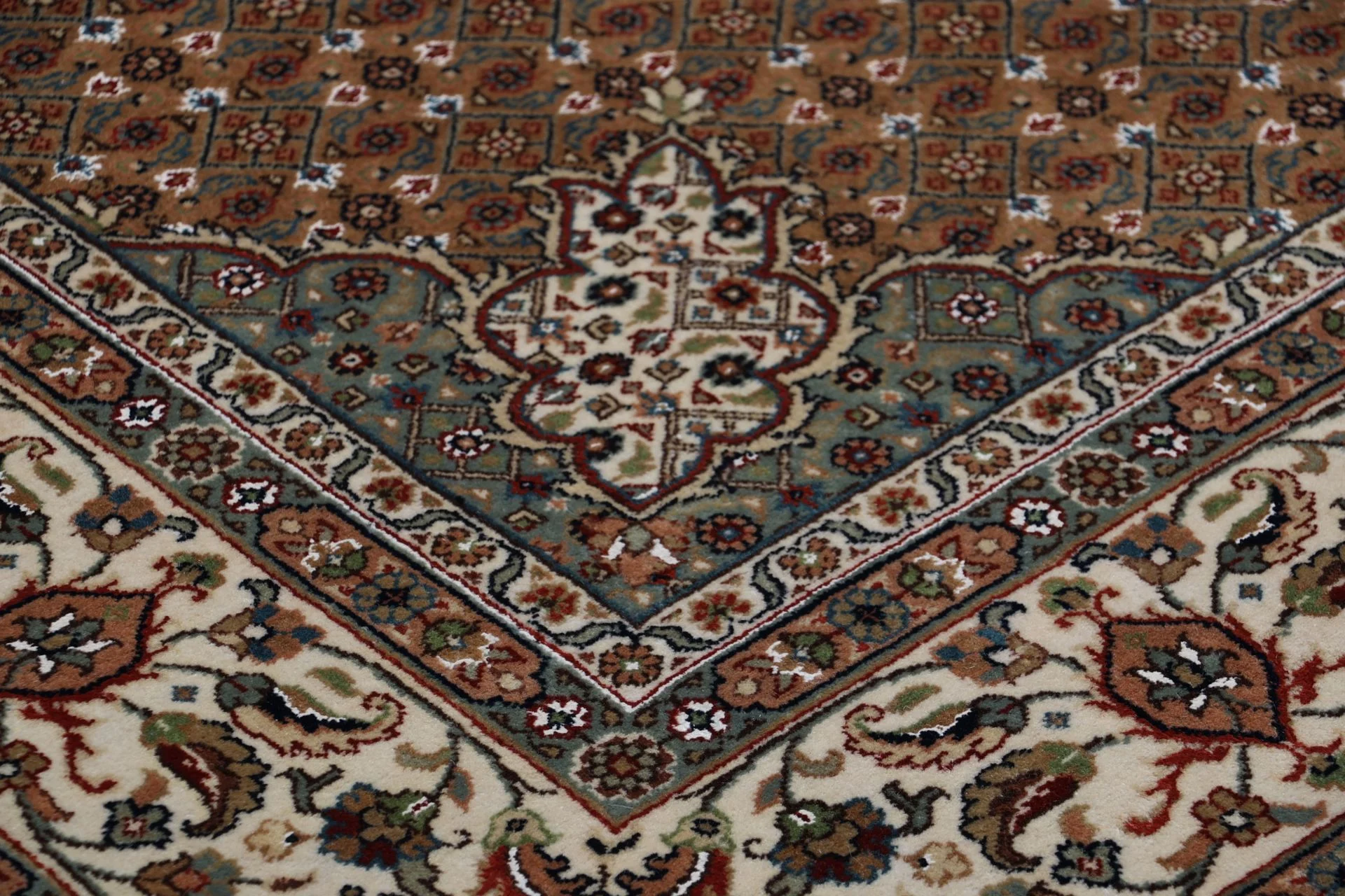 Wool Moud Indian Rug 200 × 249 cm, hand-knotted - Image 5