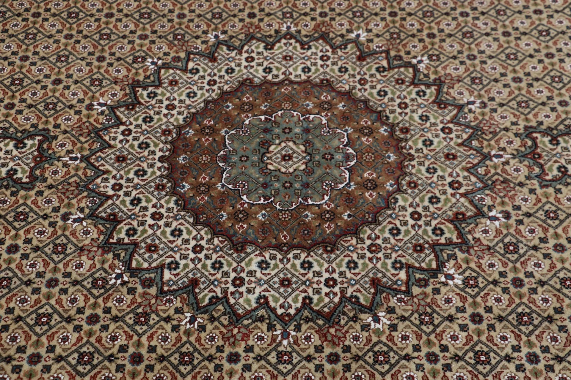 Wool Moud Indian Rug 200 × 249 cm, hand-knotted - Image 9