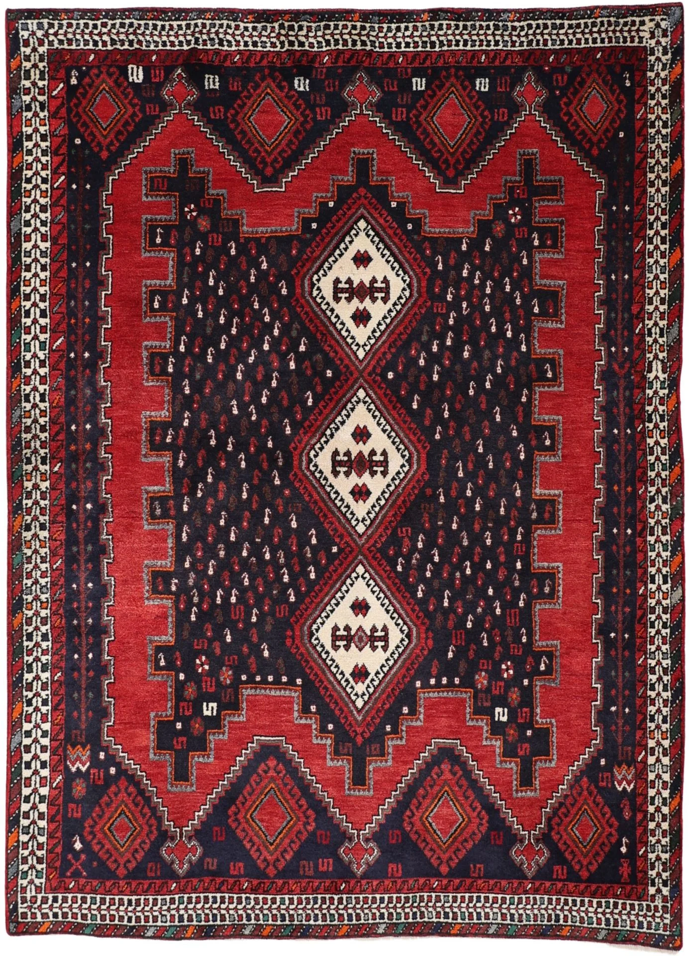Wool Persian Rug 160 × 220 cm, hand-knotted