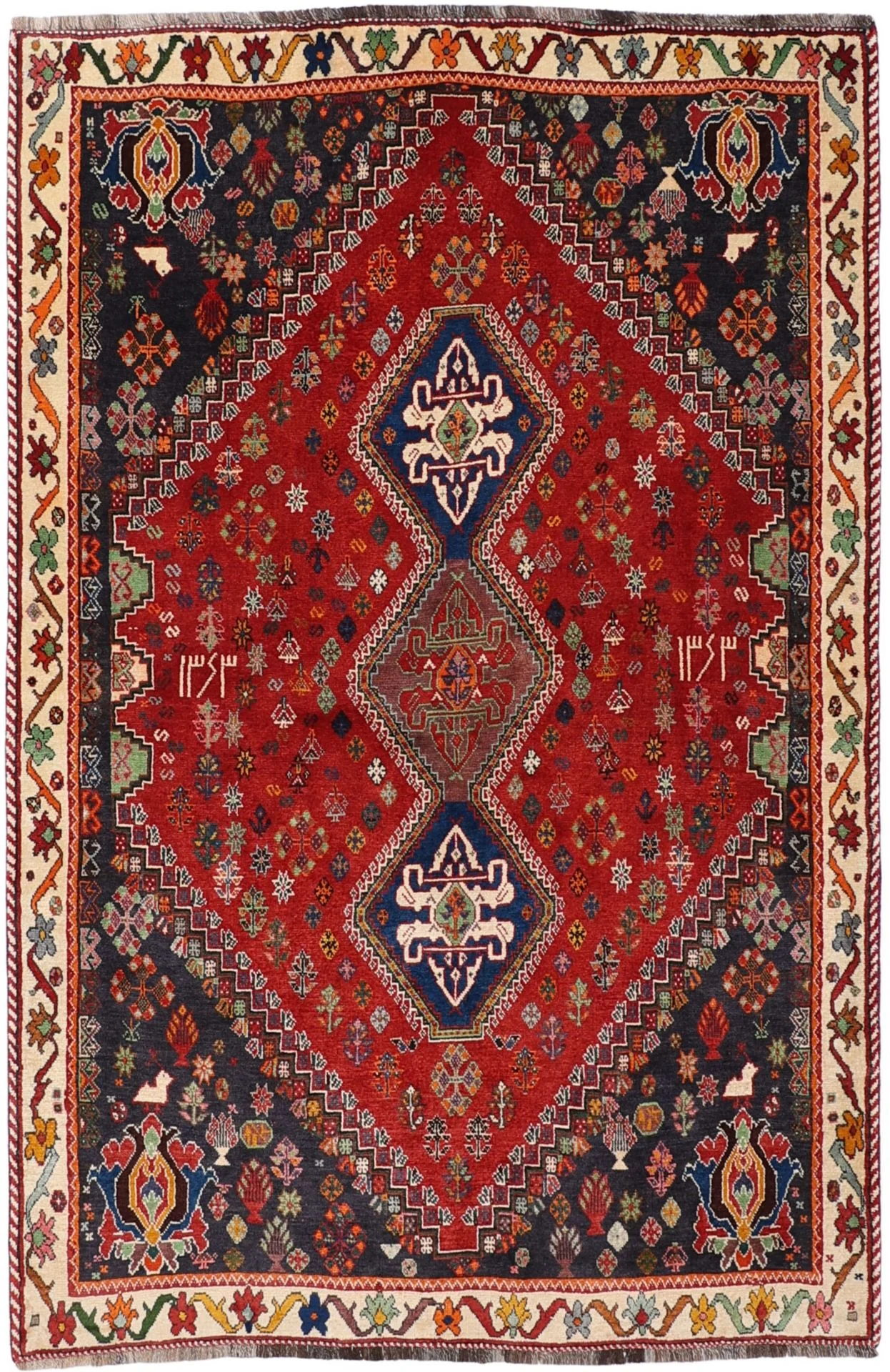 Hand-Knotted Shiraz Persian Rug, 157 × 238 cm, Wool