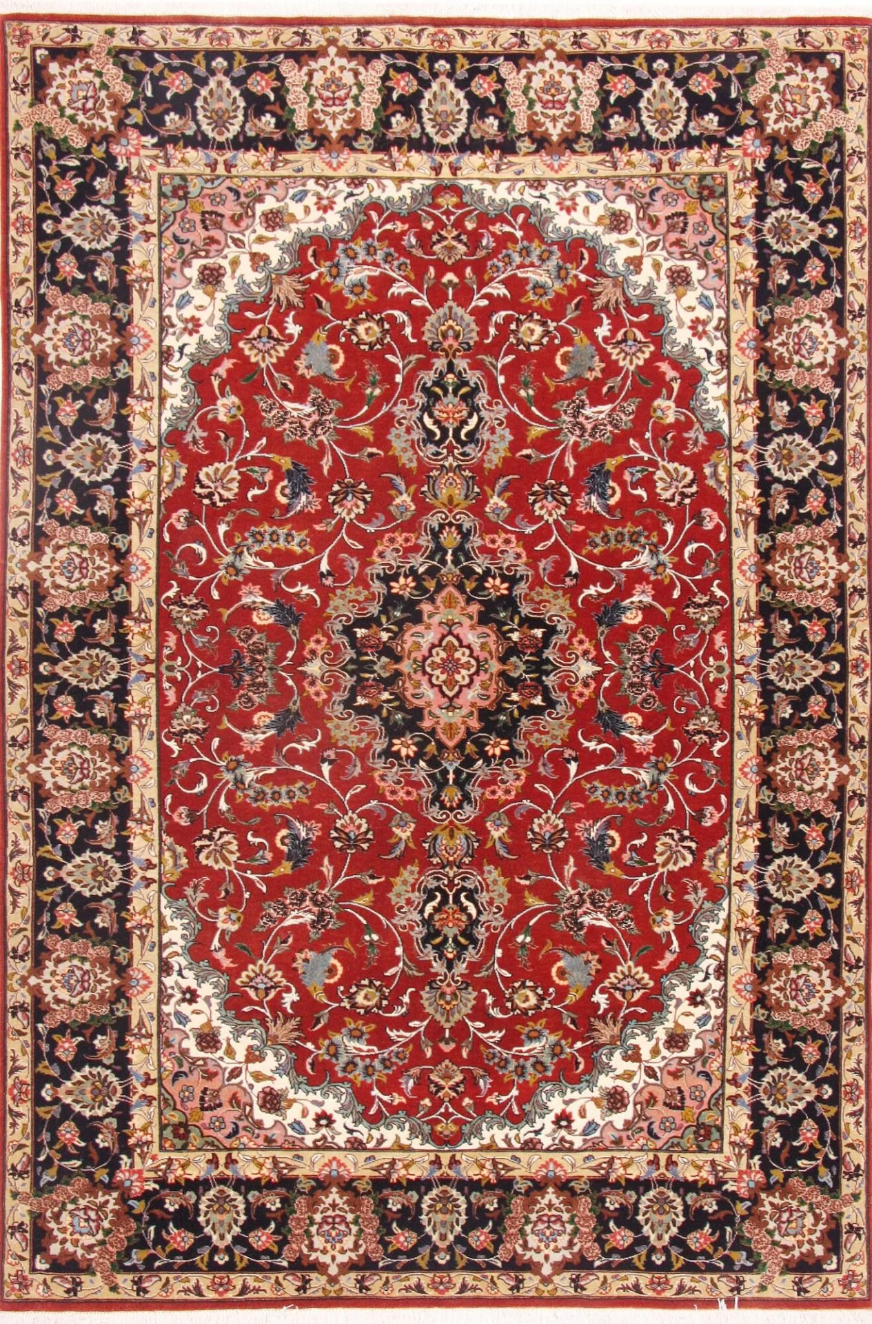 Qom Persian Rug 141 × 210 cm in Wool, hand-knotted