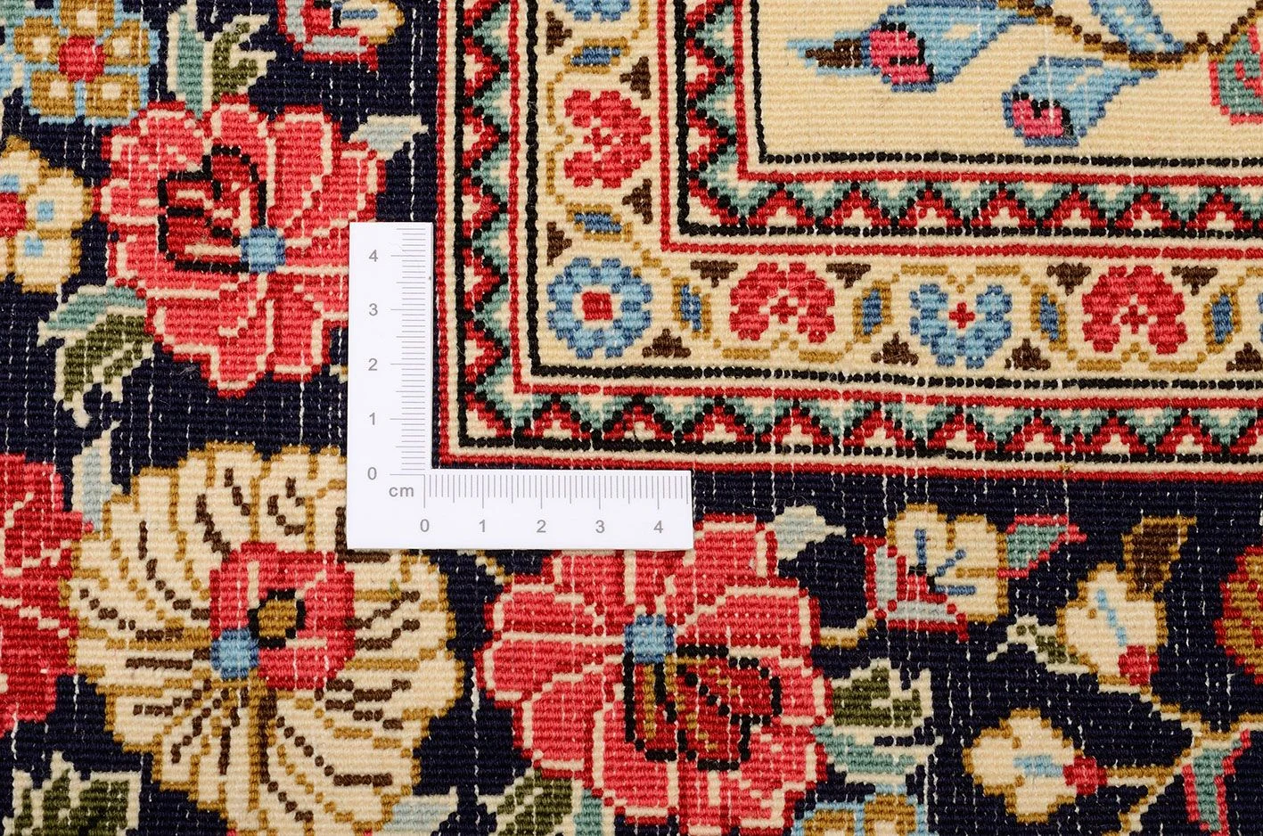 Hand-Knotted Qom Persian Rug, 143 × 213 cm, Wool - Image 3