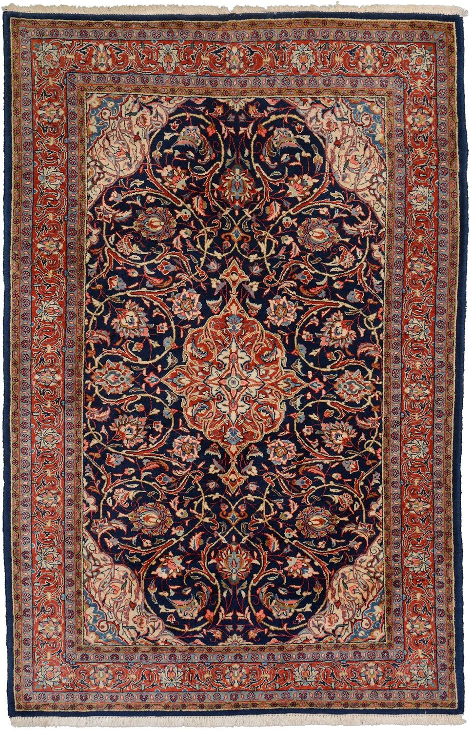 Hand-Knotted Sarouk Persian Rug, 135 × 208 cm, Wool