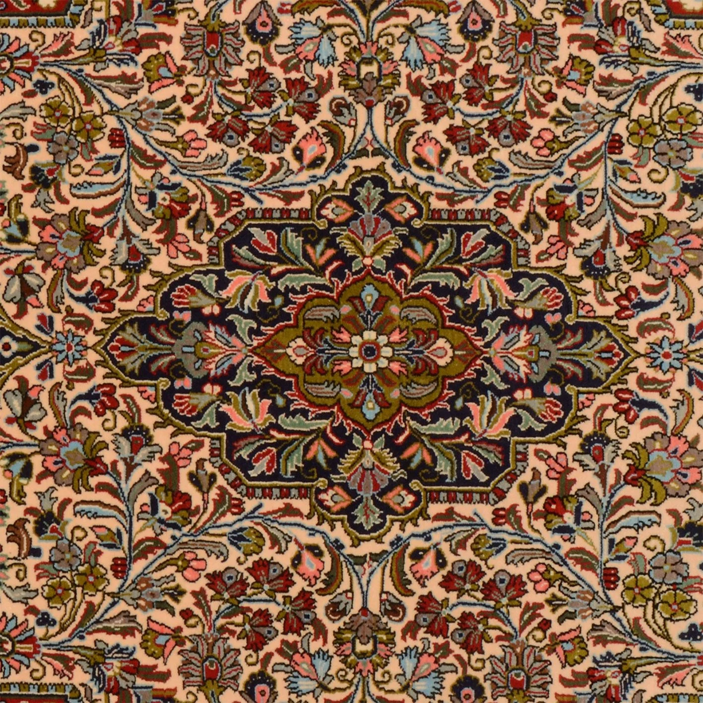 Hand-Knotted Qom Persian Rug, 138 × 221 cm, Wool - Image 4