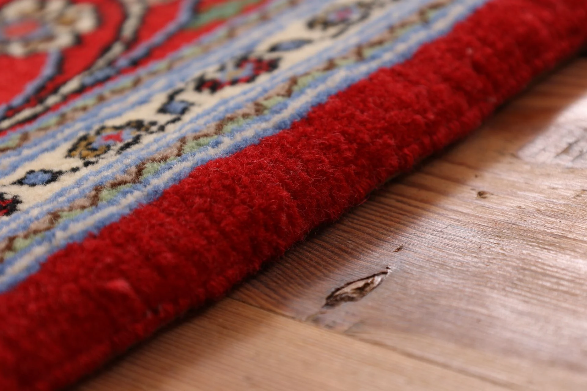 Hand-Knotted Qom Persian Rug, 120 × 186 cm, Wool - Image 6