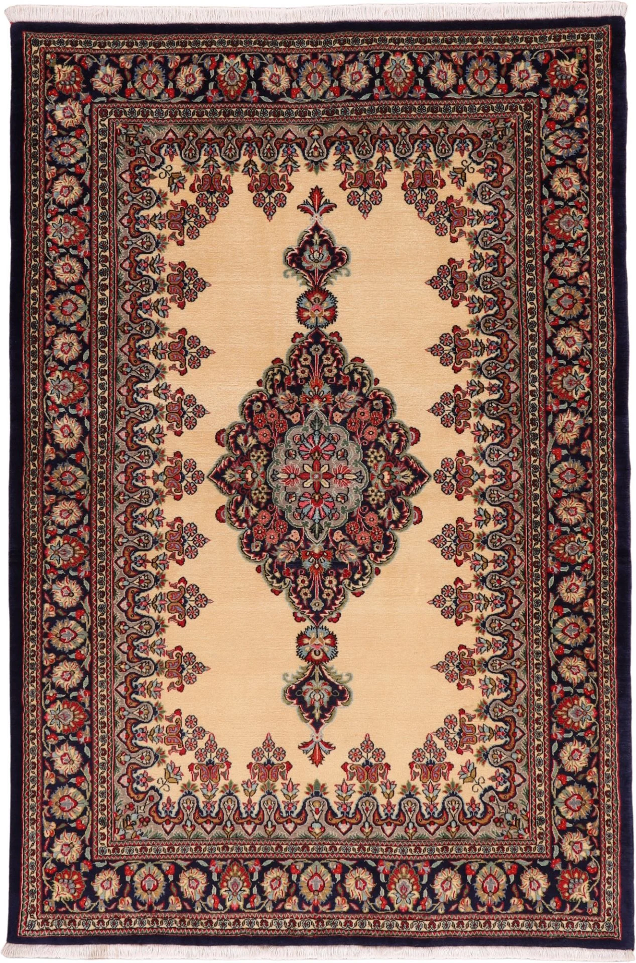 Hand-Knotted Qom Persian Rug, 139 × 208 cm, Wool