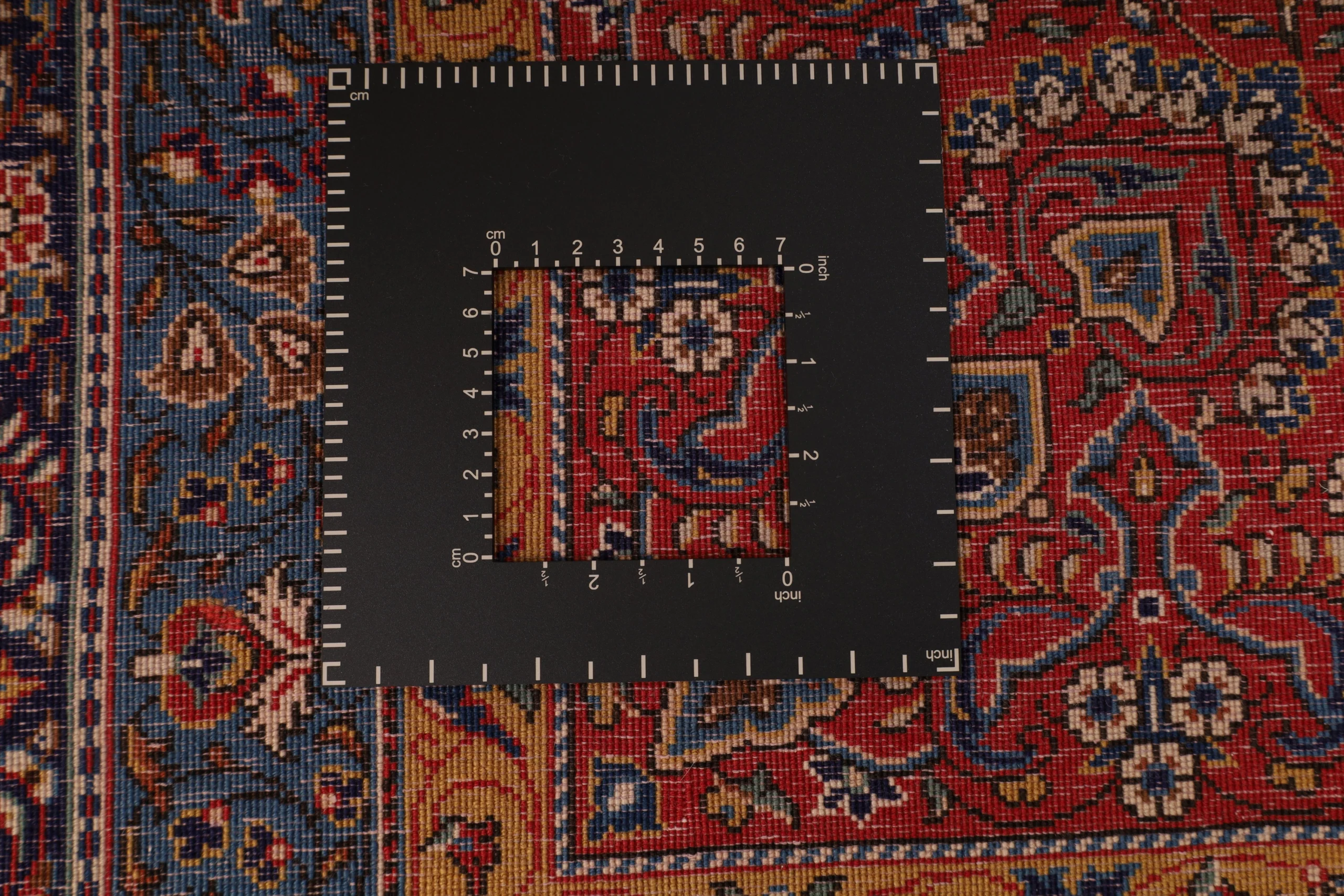 Wool Persian Rug 207 × 131 cm, hand-knotted - Image 10