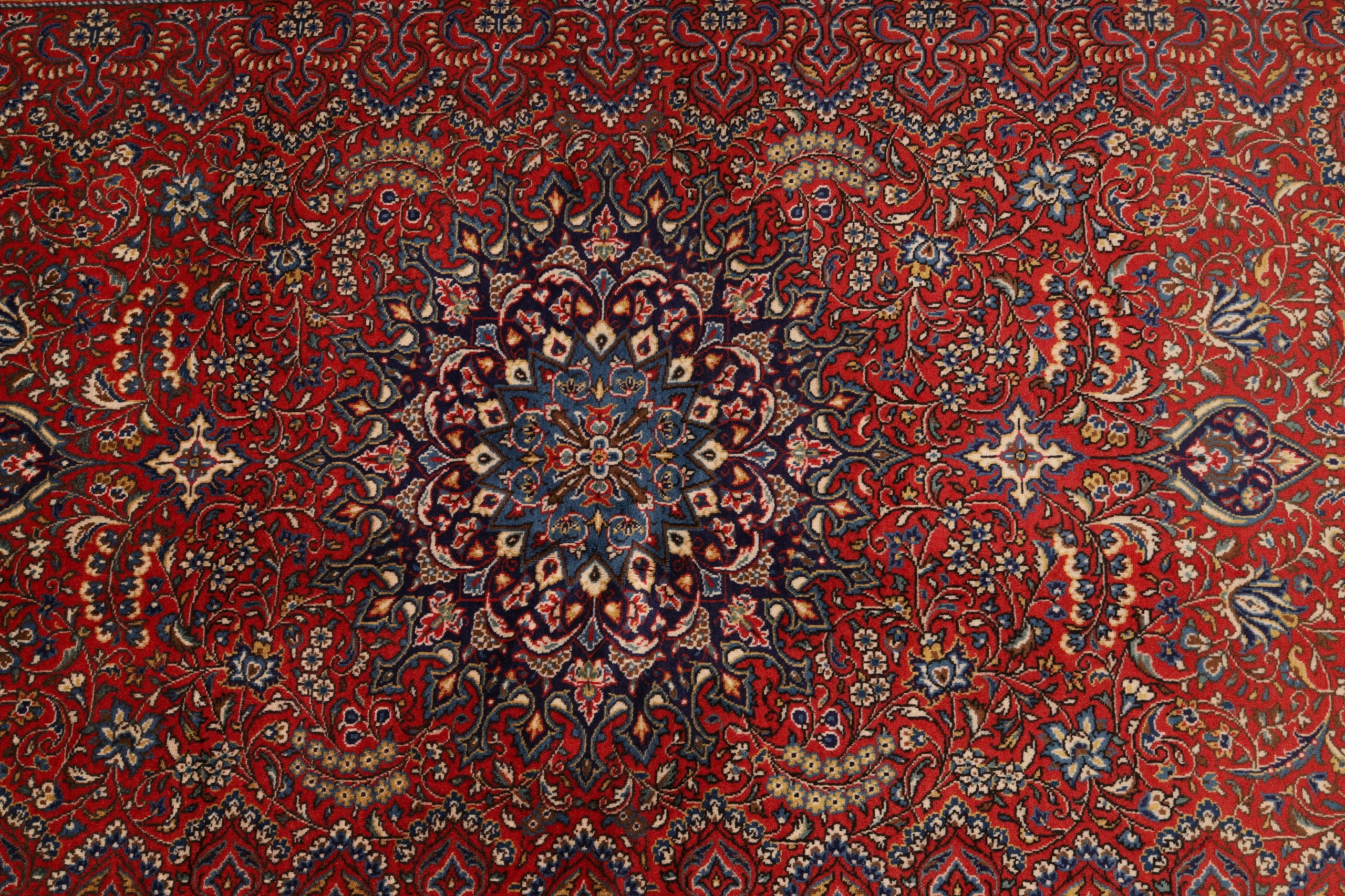 Wool Persian Rug 207 × 131 cm, hand-knotted - Image 12