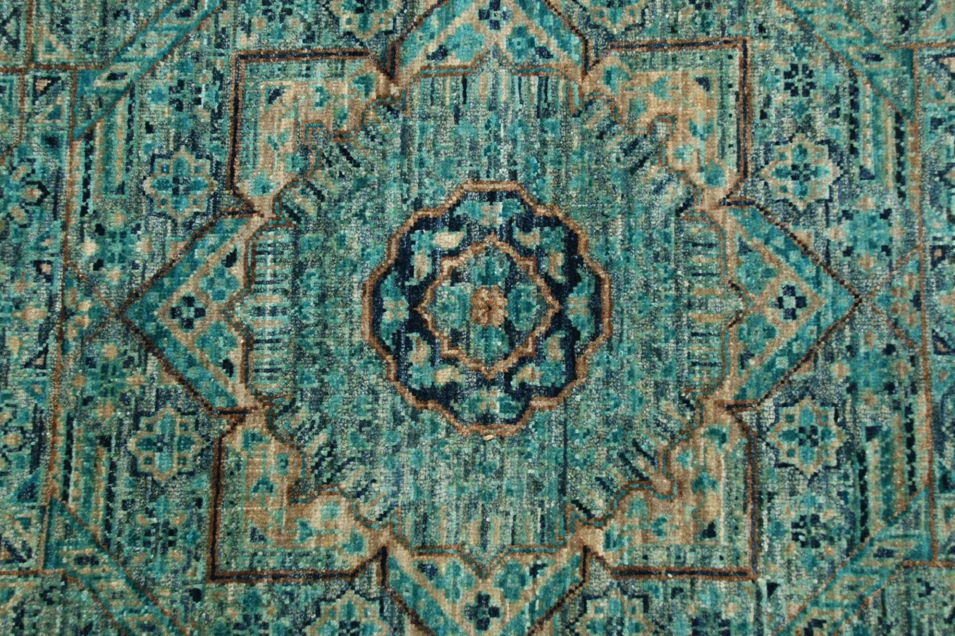 Hand-Knotted Mamluk Pakistani Rug, 126 × 178 cm, Wool - Image 6