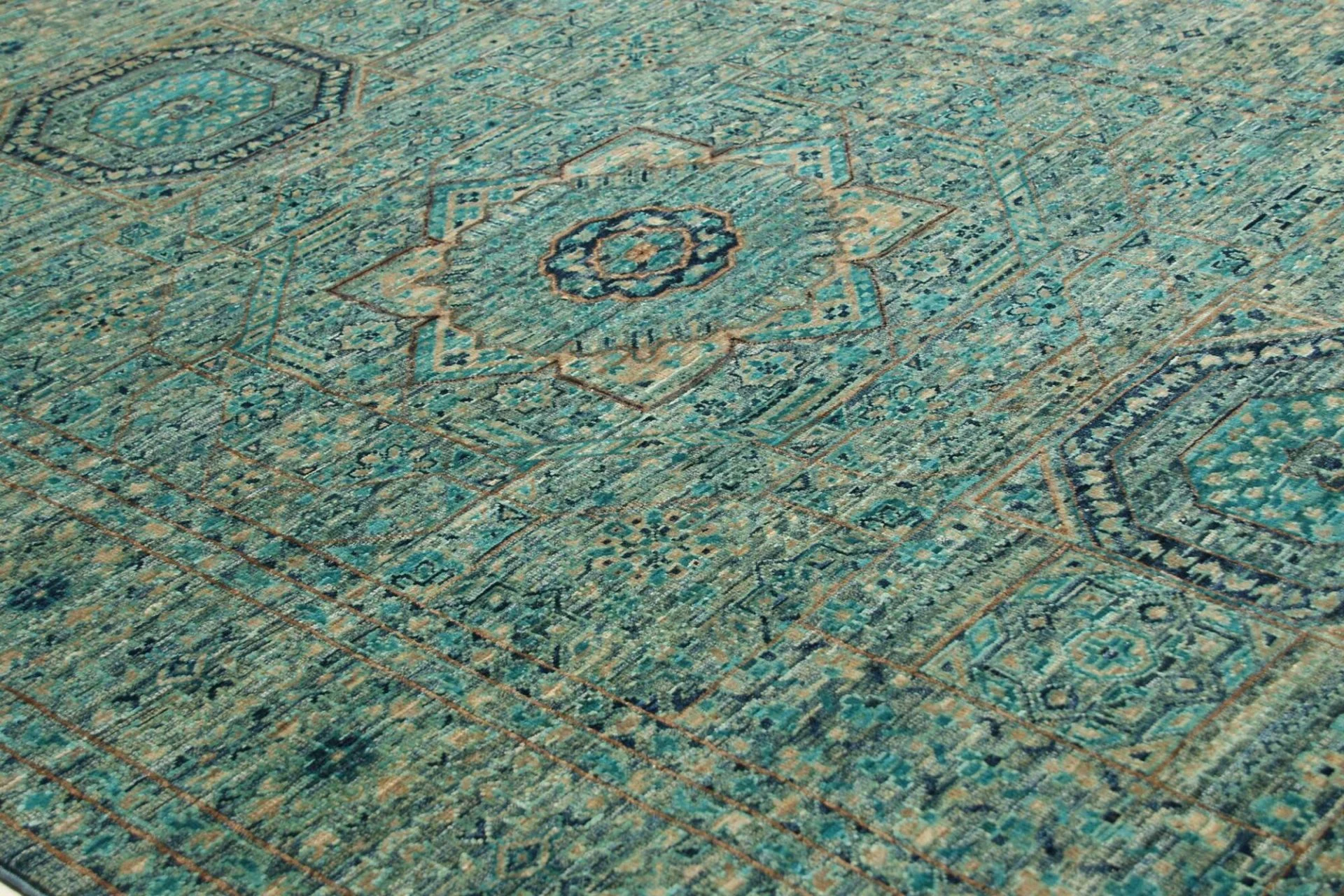 Hand-Knotted Mamluk Pakistani Rug, 126 × 178 cm, Wool - Image 7