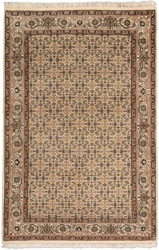 Bijar Indian Rug 121 × 183 cm in Wool & Silk, hand-knotted